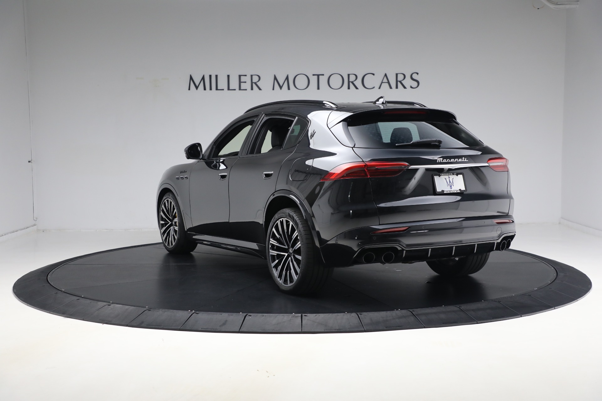 Used-2023-Maserati-Grecale-Modena