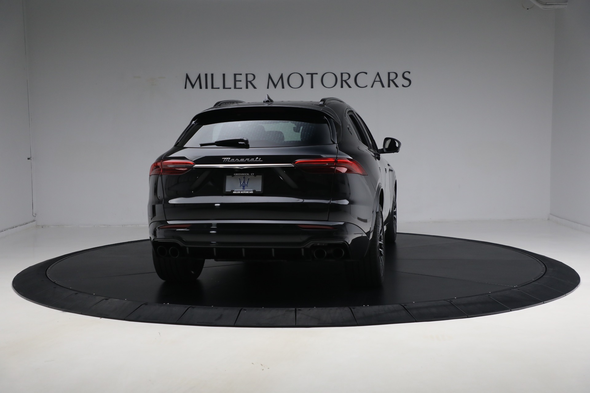 Used-2023-Maserati-Grecale-Modena