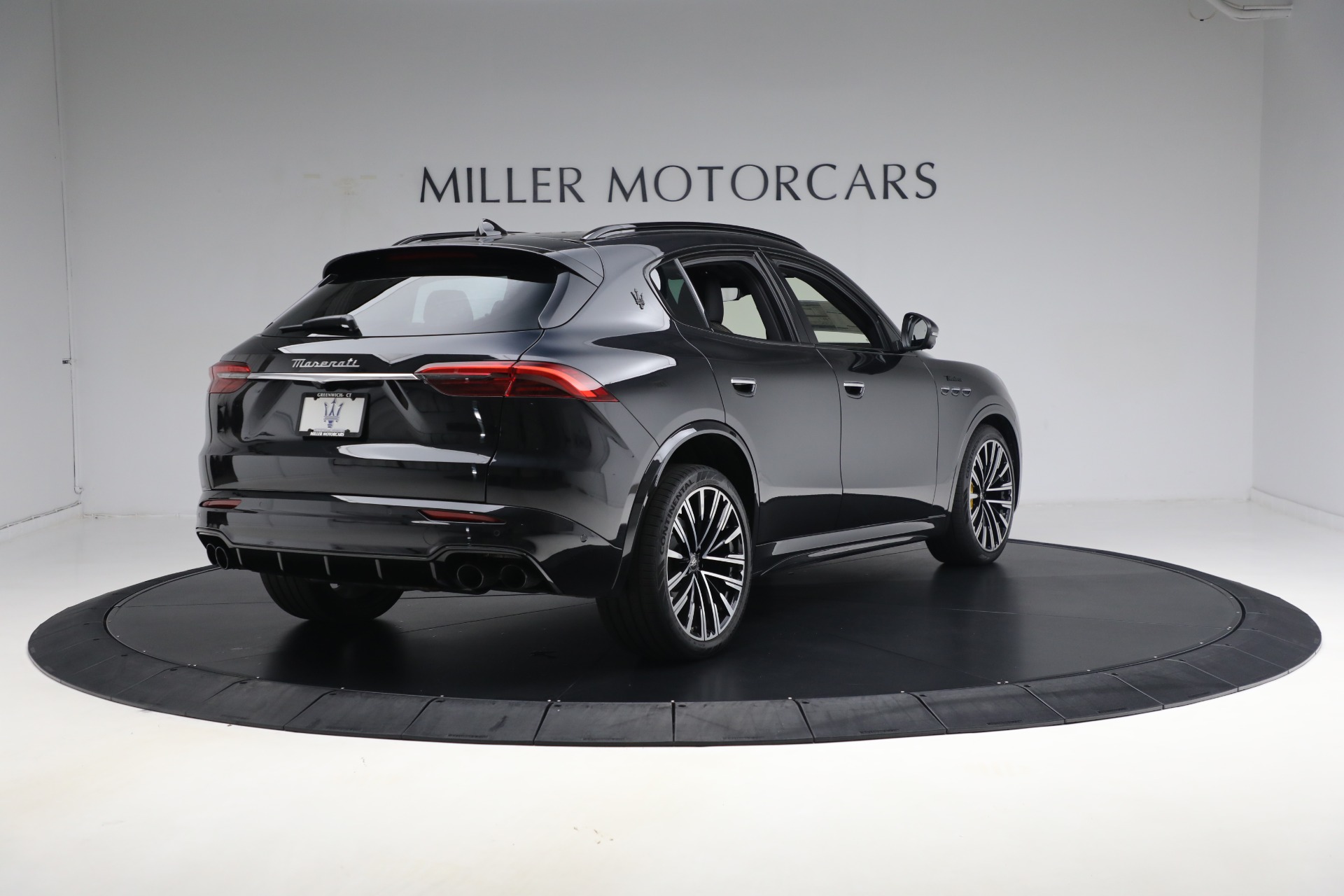 Used-2023-Maserati-Grecale-Modena