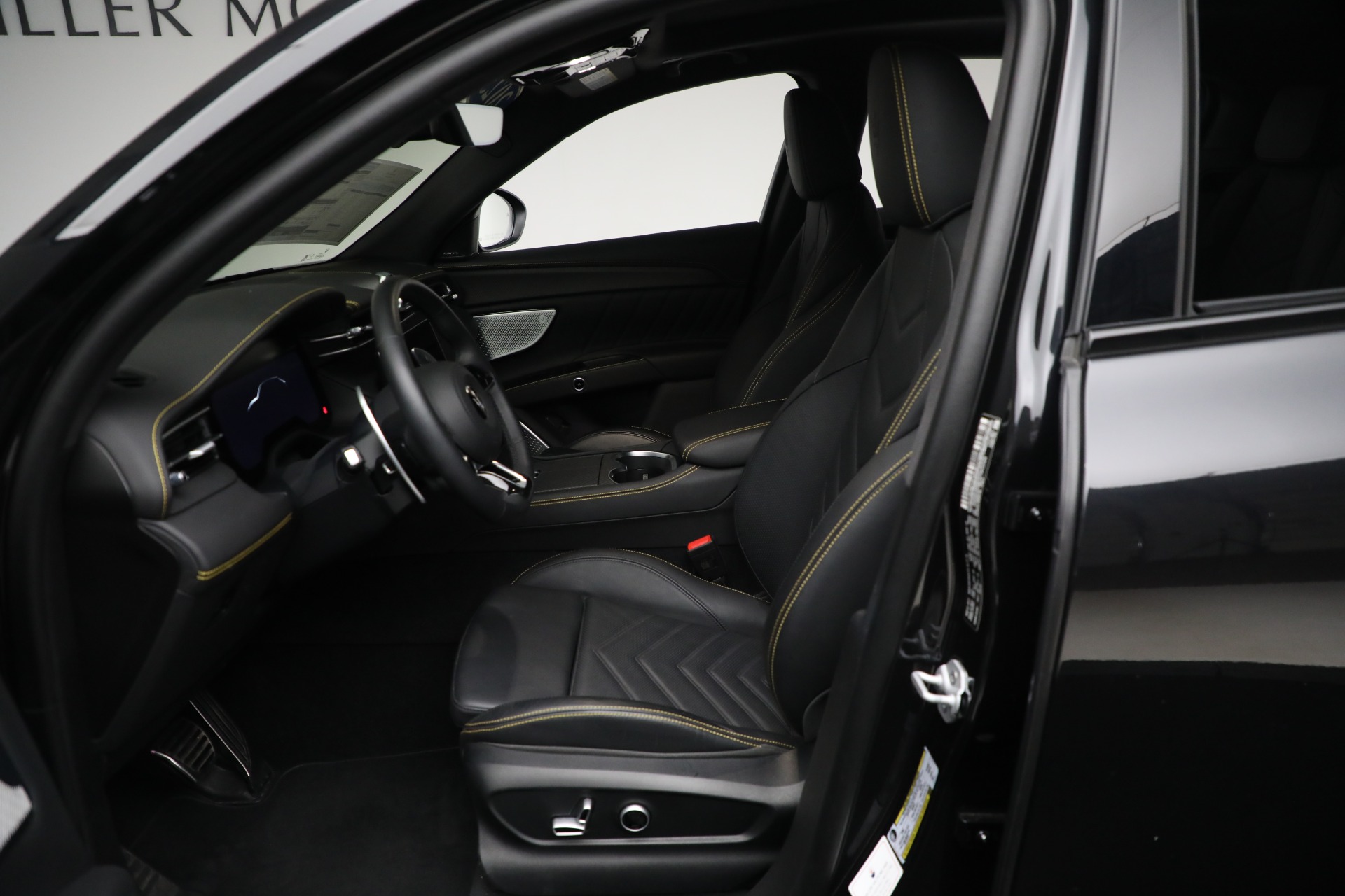 Used-2023-Maserati-Grecale-Modena