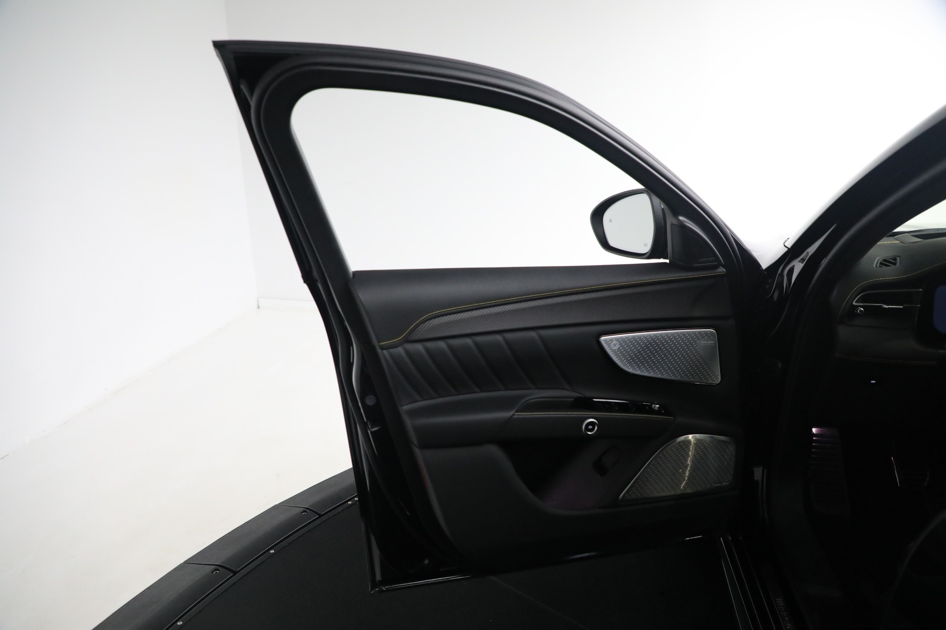 Used-2023-Maserati-Grecale-Modena