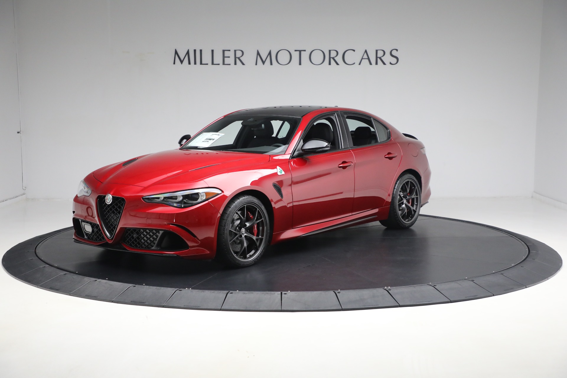 New-2024-Alfa-Romeo-Giulia-Quadrifoglio