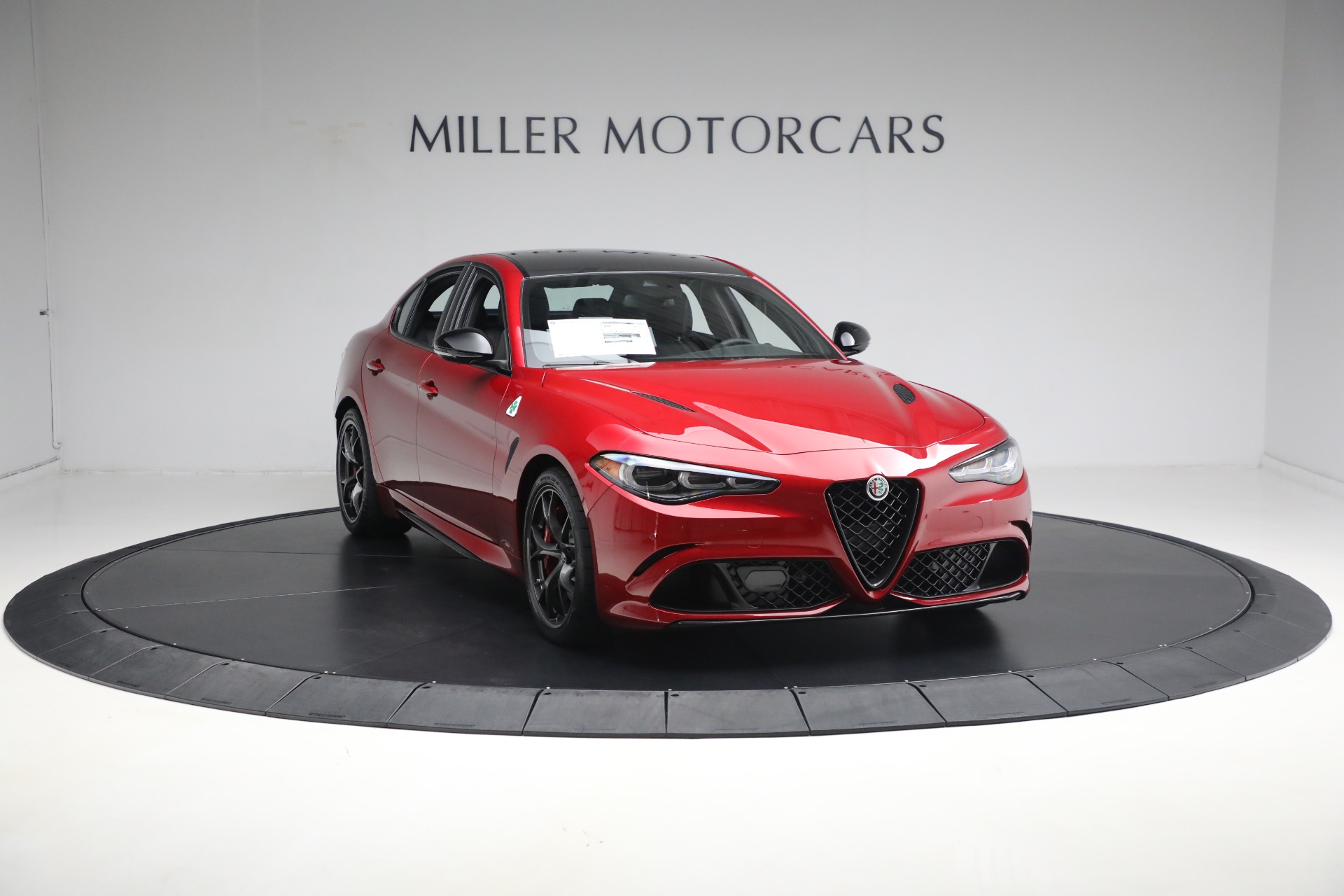 New-2024-Alfa-Romeo-Giulia-Quadrifoglio