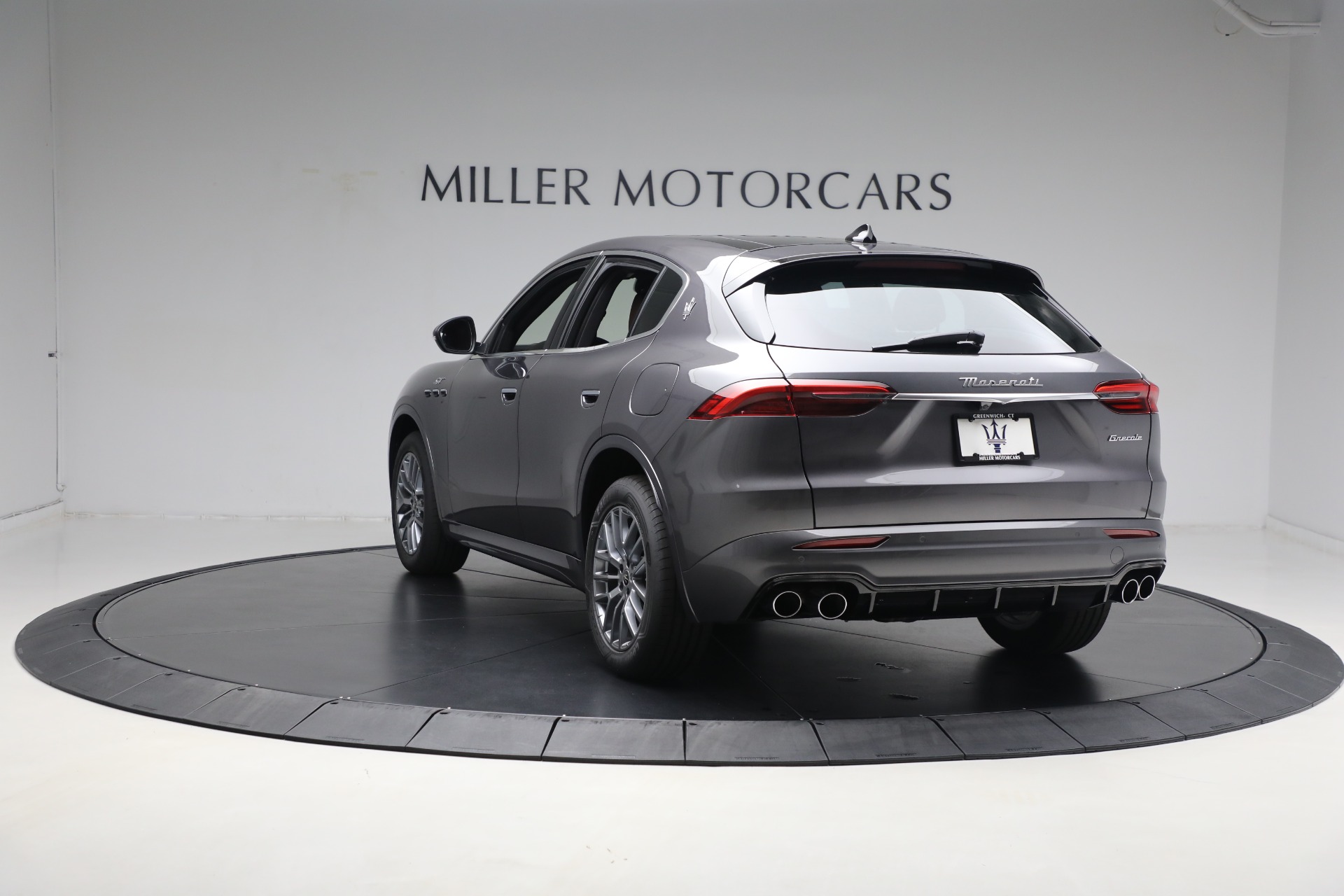 New-2024-Maserati-Grecale-GT