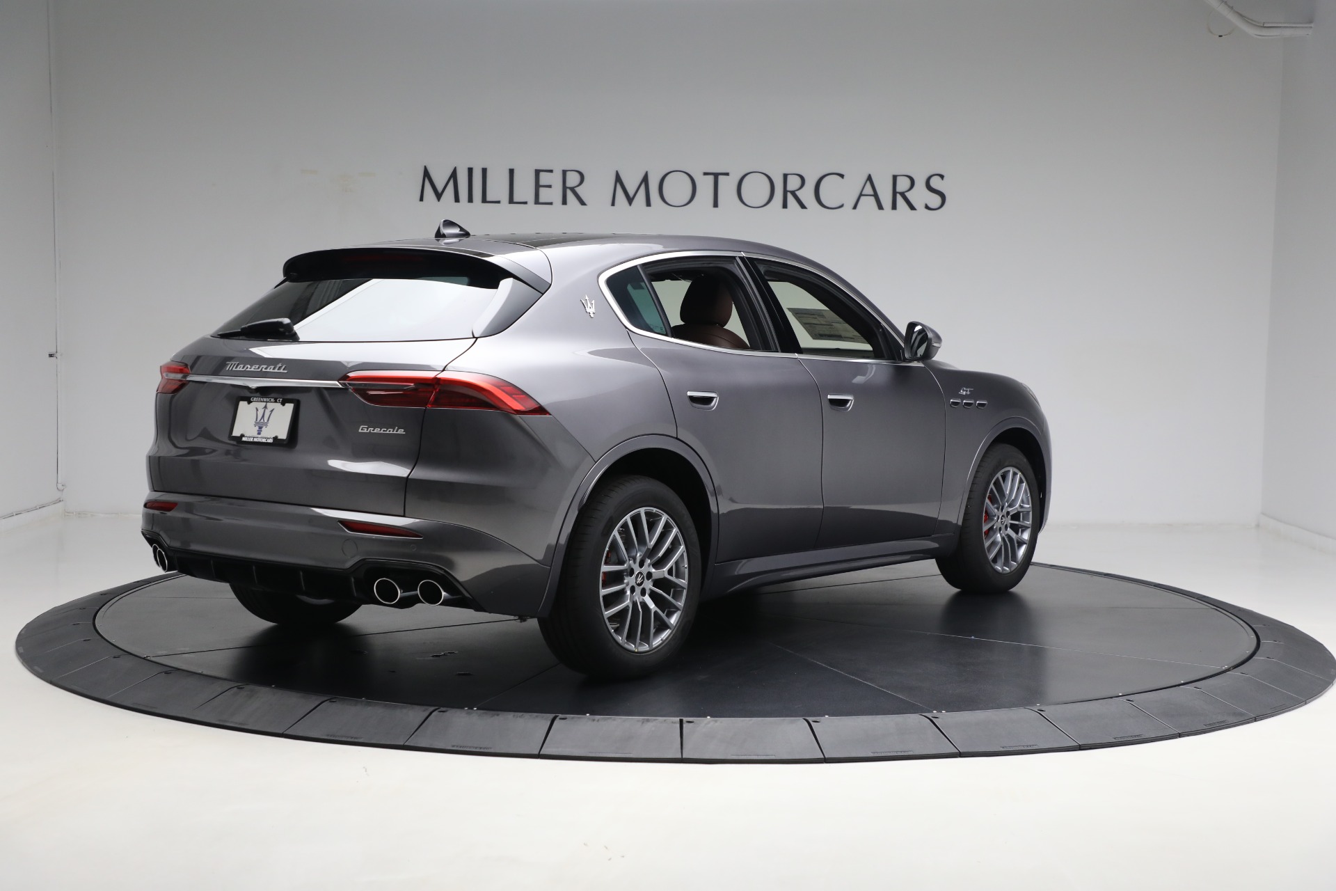 New-2024-Maserati-Grecale-GT