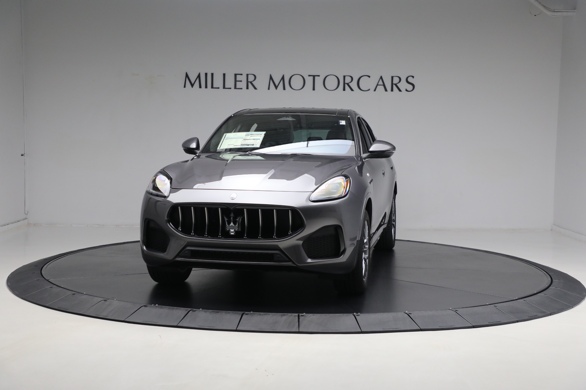 New-2024-Maserati-Grecale-GT