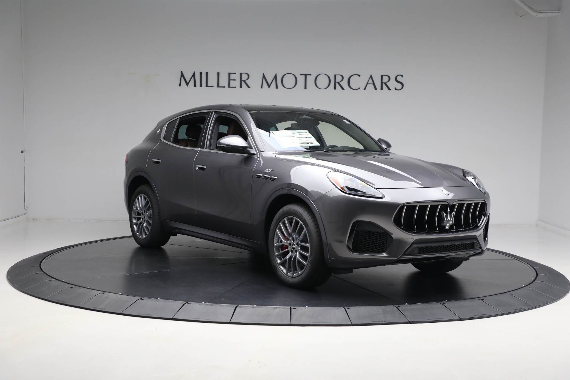 New-2024-Maserati-Grecale-GT