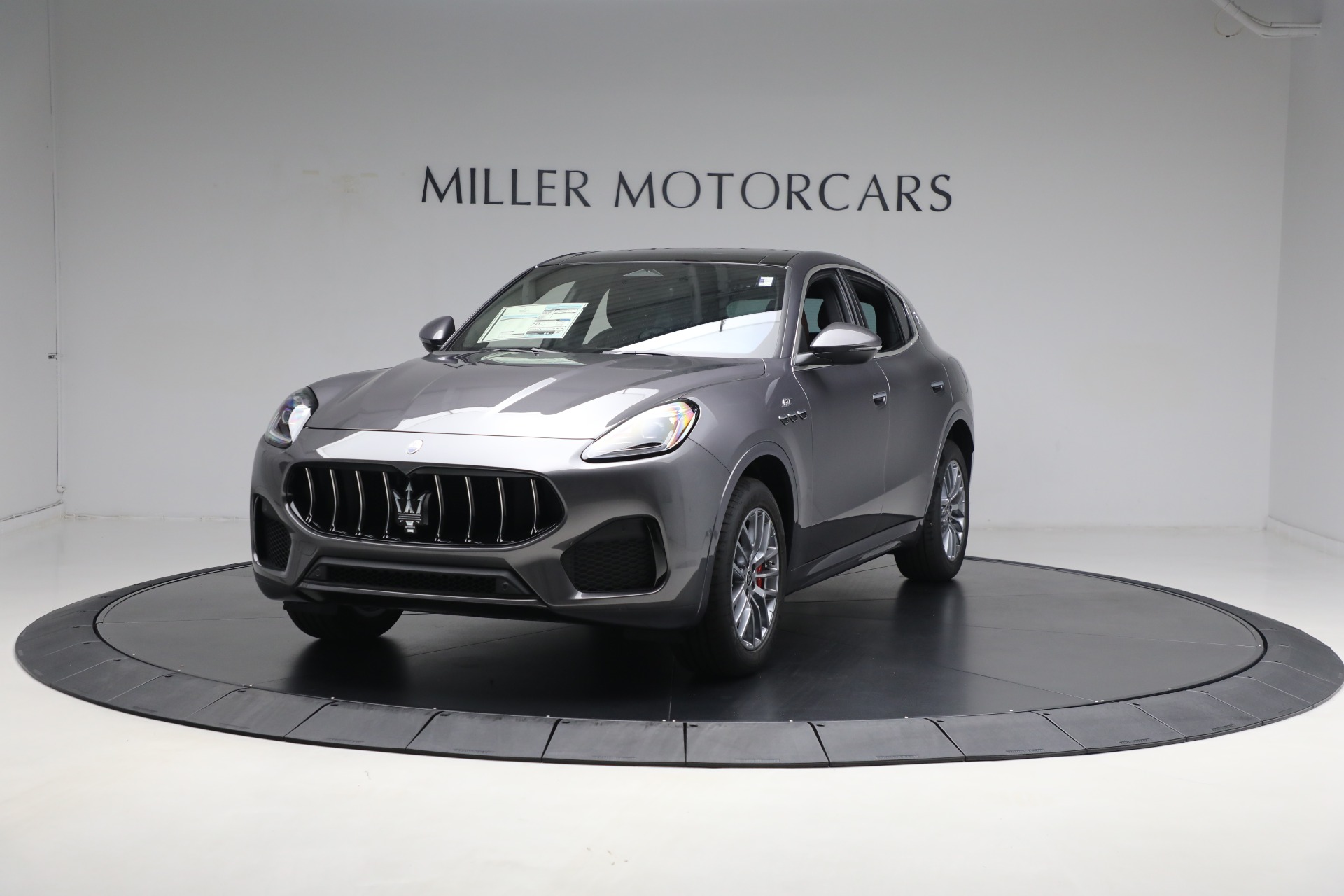 New-2024-Maserati-Grecale-GT