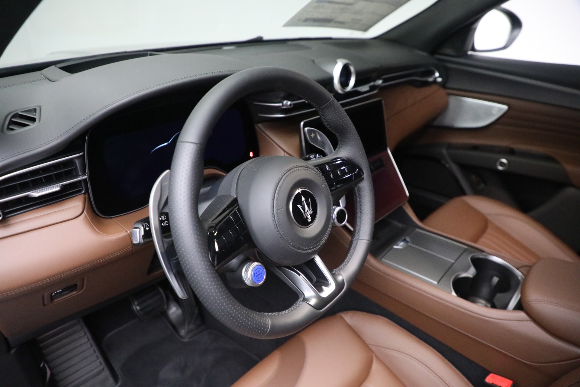 New-2024-Maserati-Grecale-GT