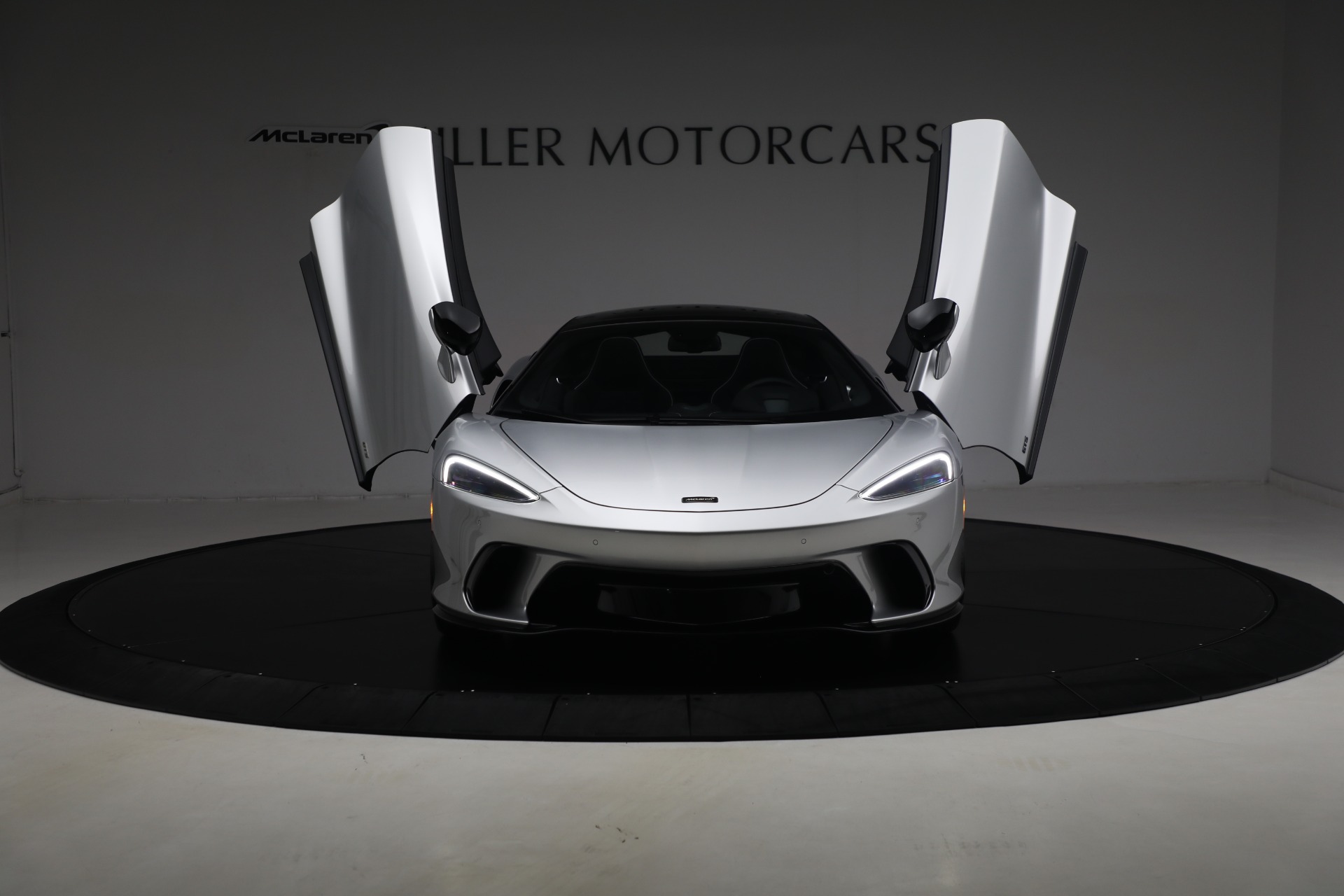 New-2025-McLaren-GTS-TechLux