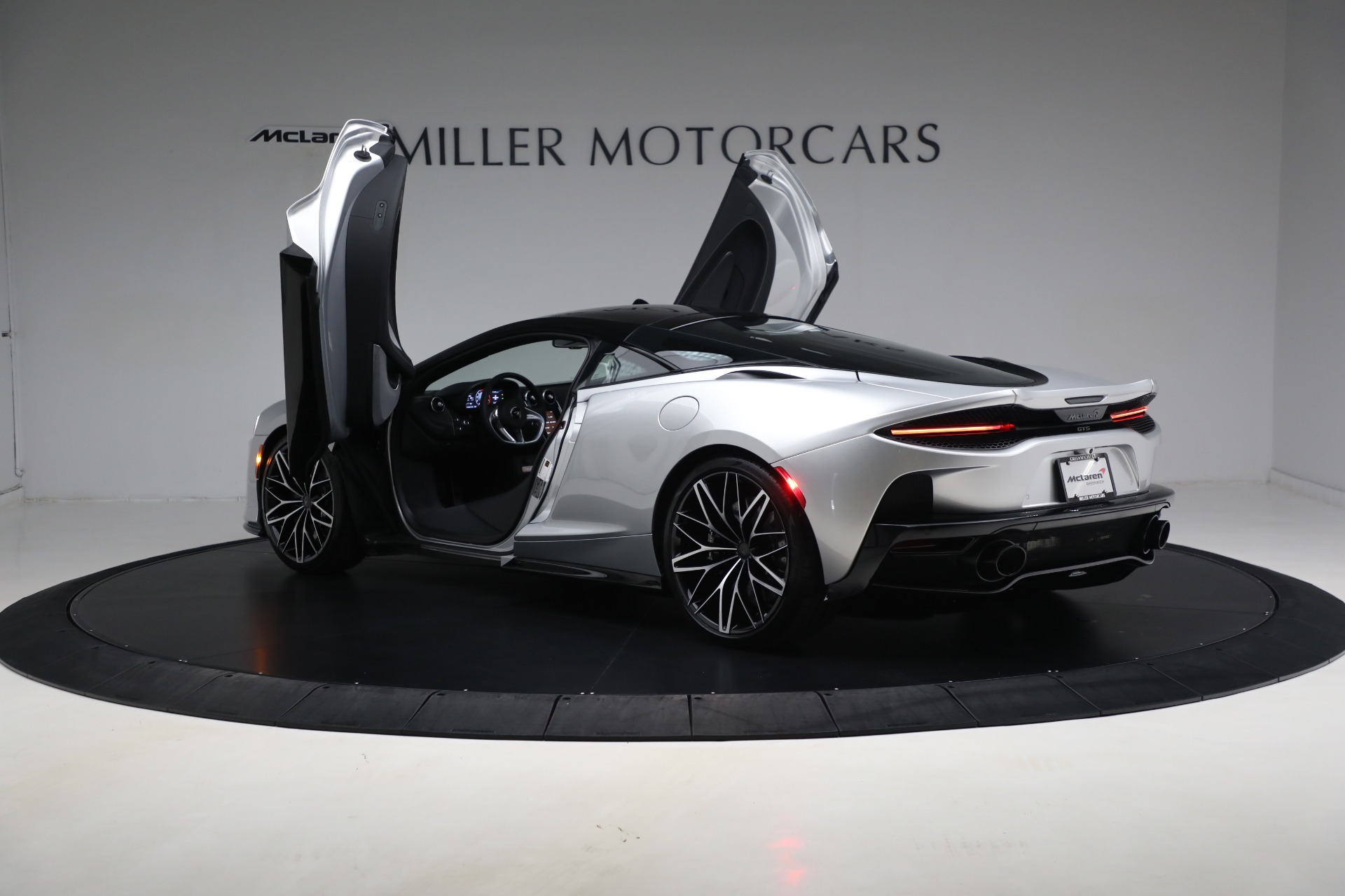 New-2025-McLaren-GTS-TechLux