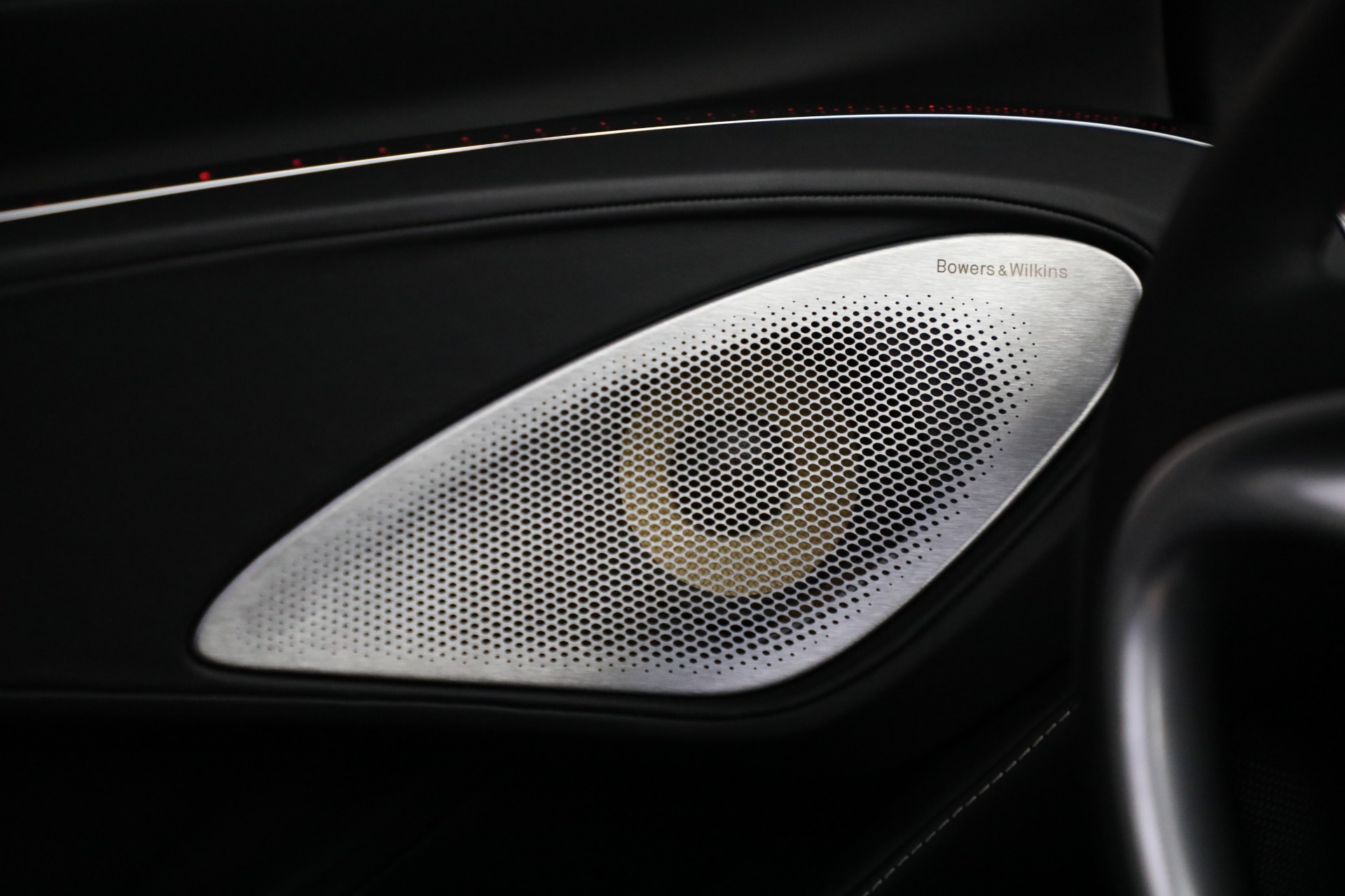 New-2025-McLaren-GTS-TechLux