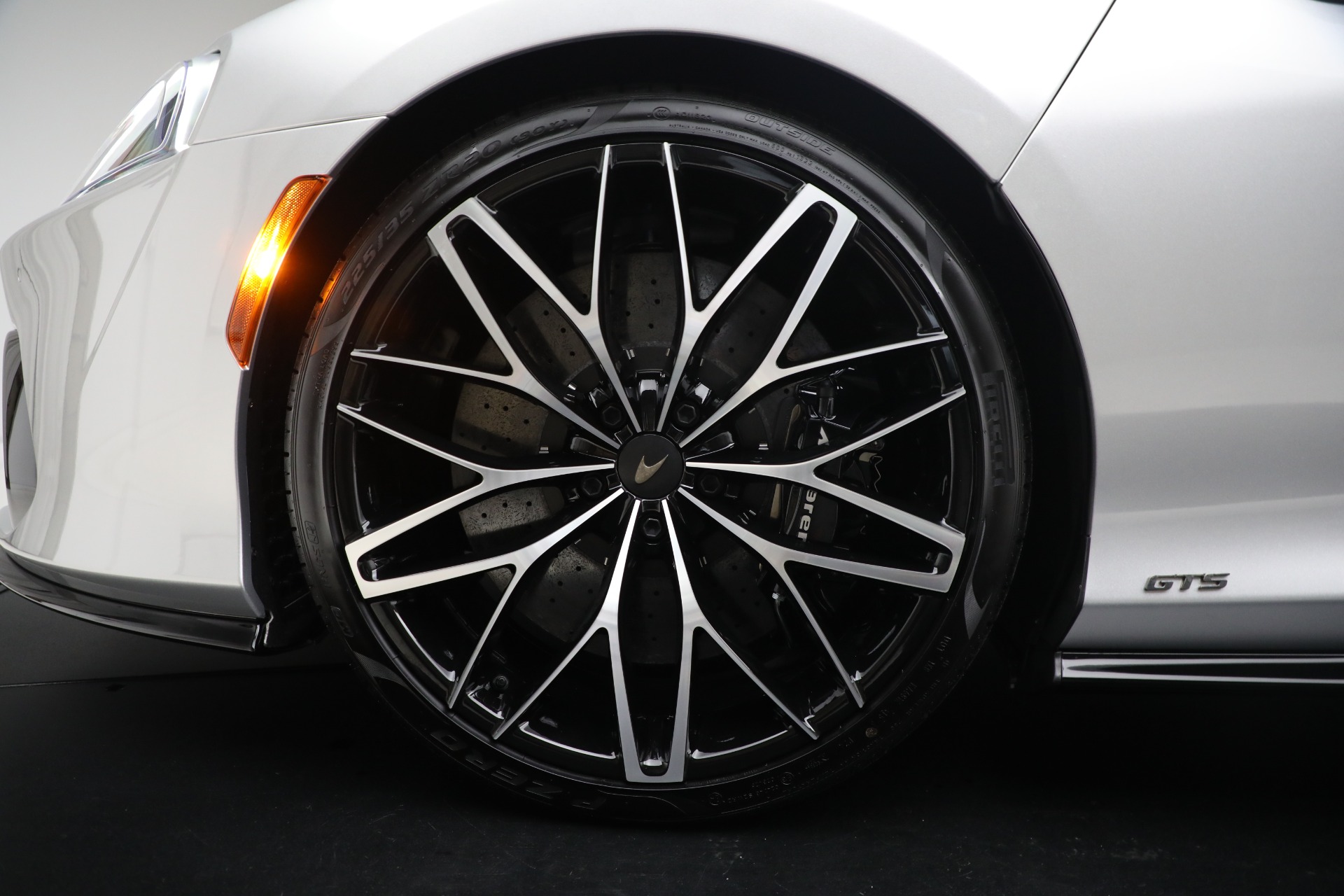 New-2025-McLaren-GTS-TechLux