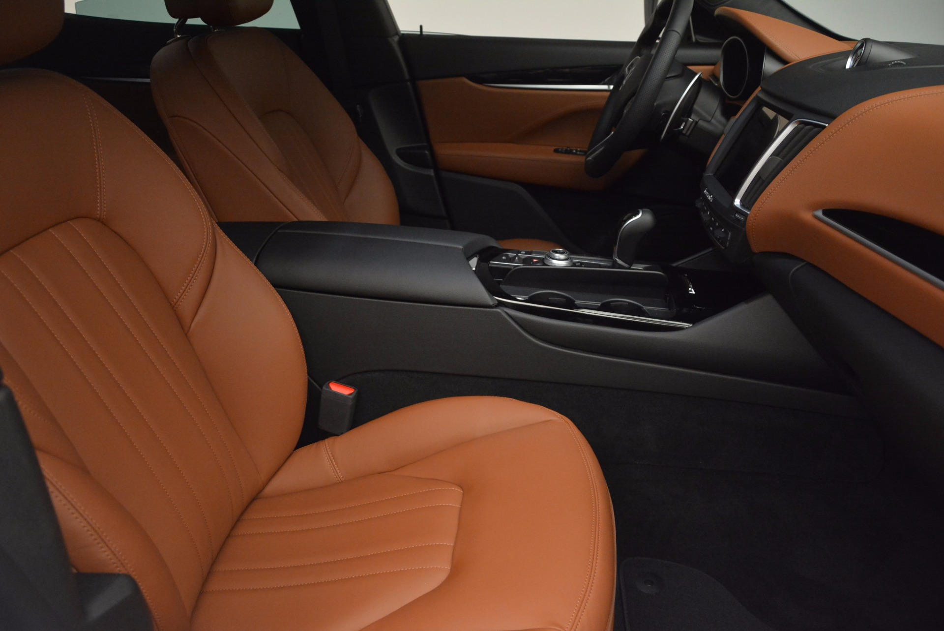 New-2017-Maserati-Levante