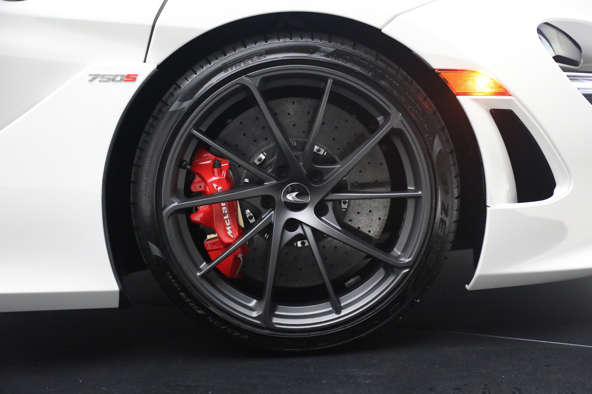 New-2024-McLaren-750S-TechLux