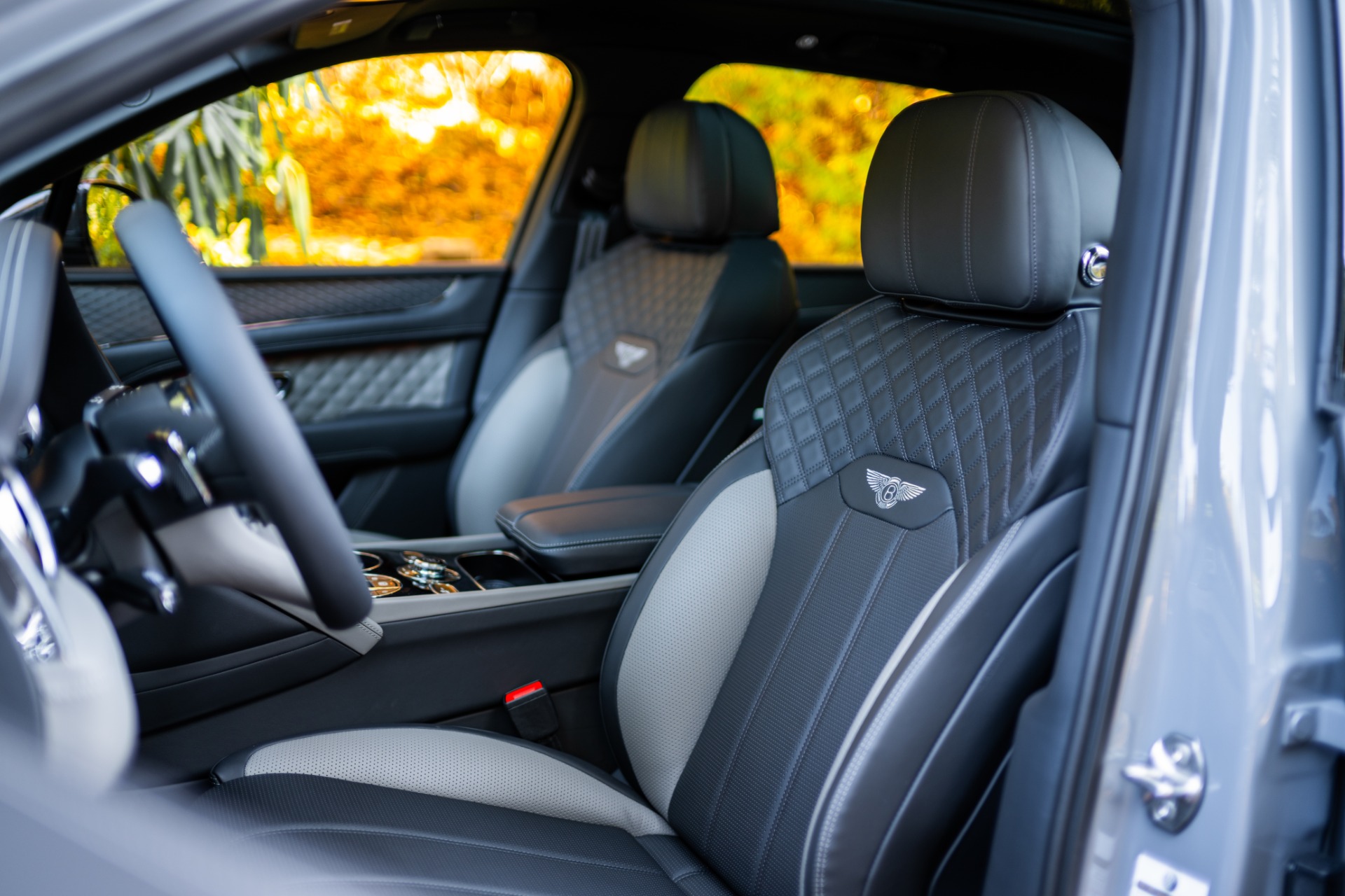 New-2024-Bentley-Bentayga-S-V8