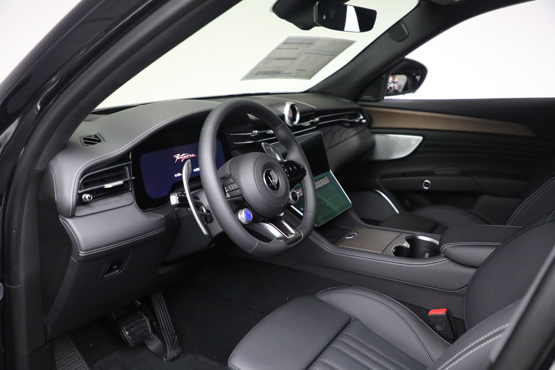 New-2025-Maserati-Grecale-Folgore---Fully-Electric-Vehicle