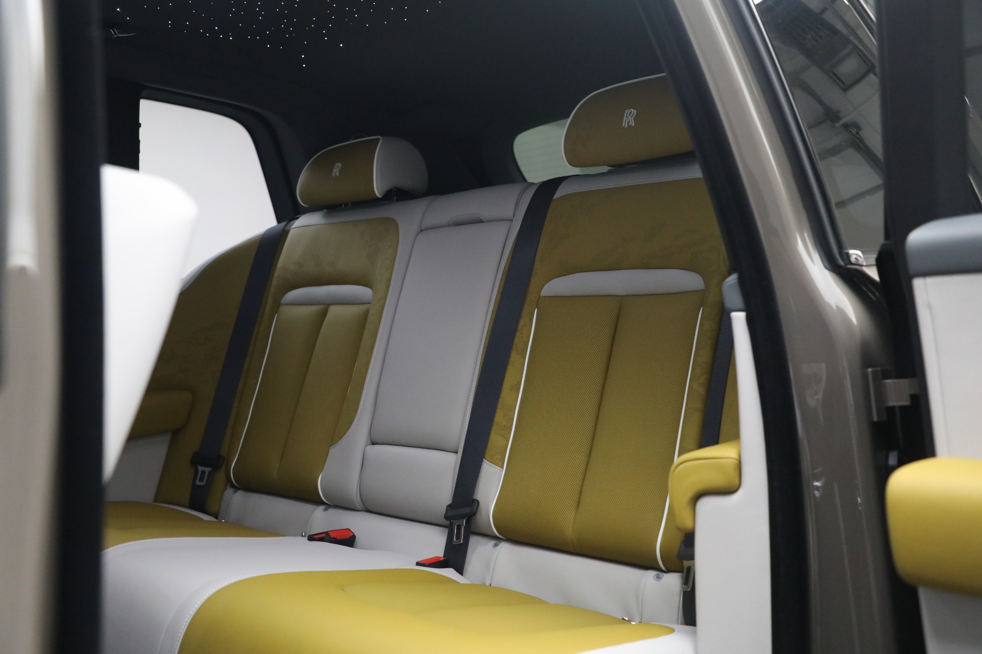 Used-2025-Rolls-Royce-Cullinan