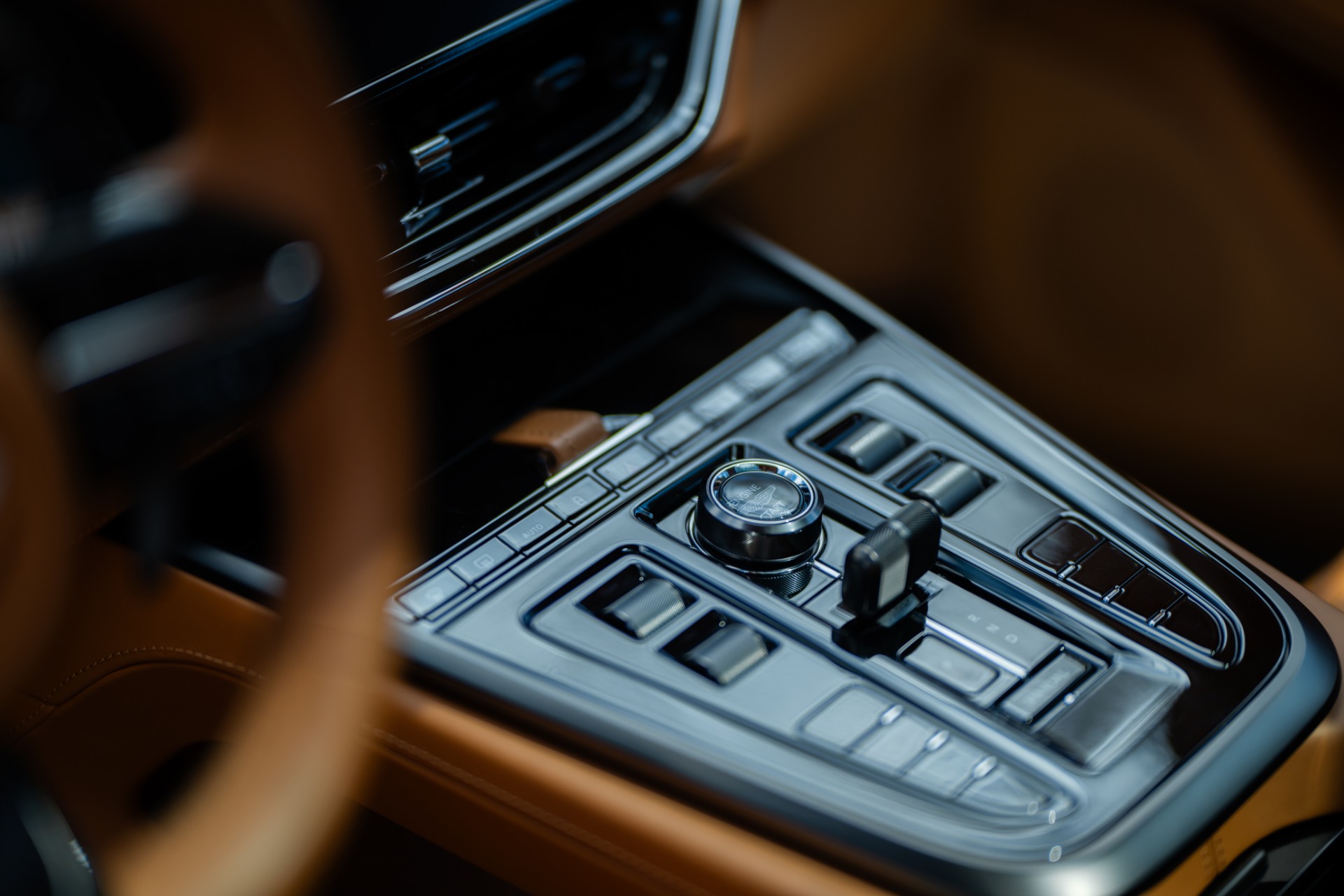 New-2025-Aston-Martin-DBX-707