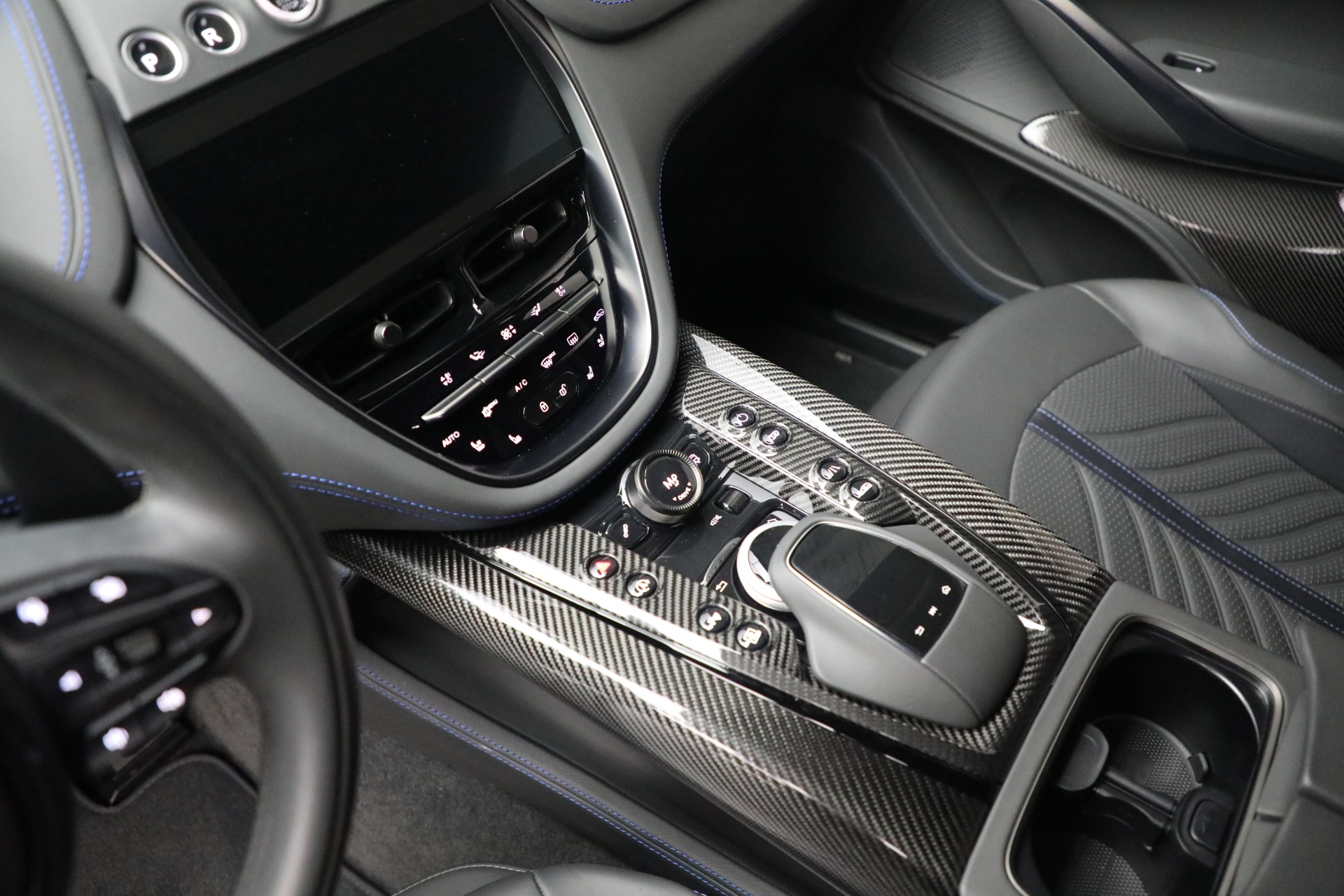 Used-2024-Aston-Martin-DBX-707