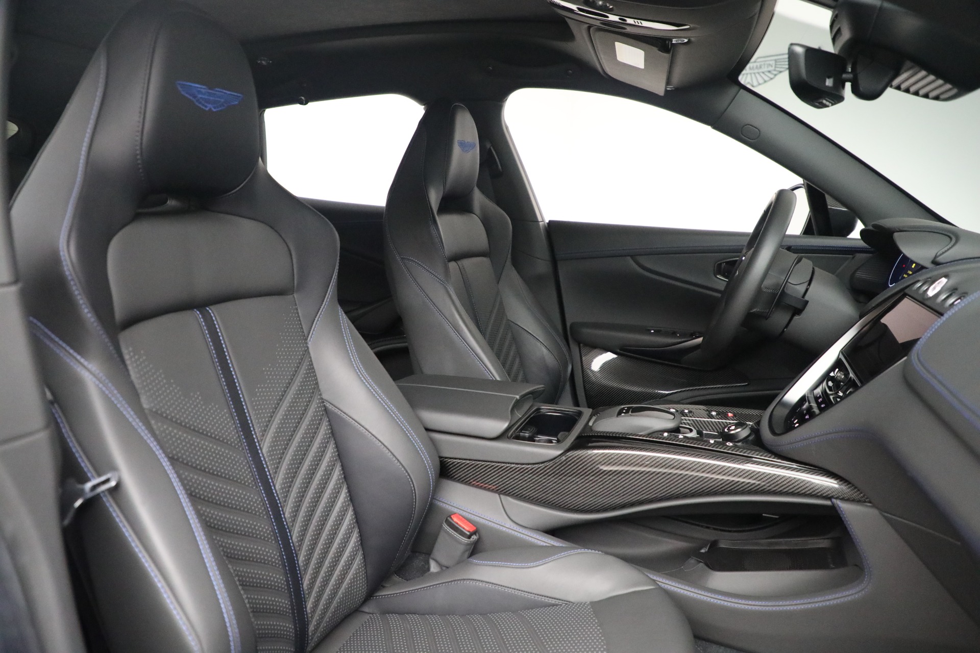 Used-2024-Aston-Martin-DBX-707