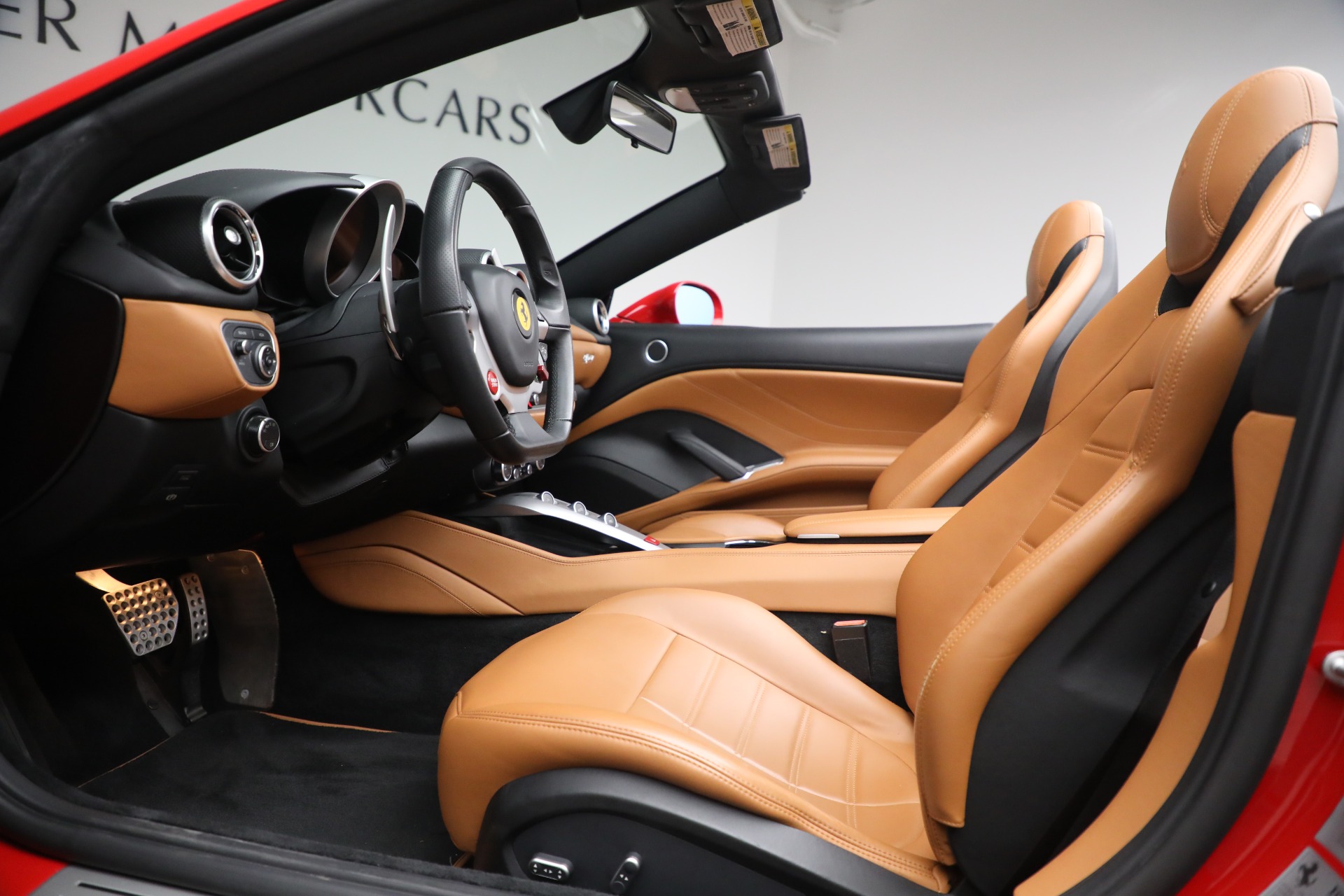 Used-2017-Ferrari-California-T