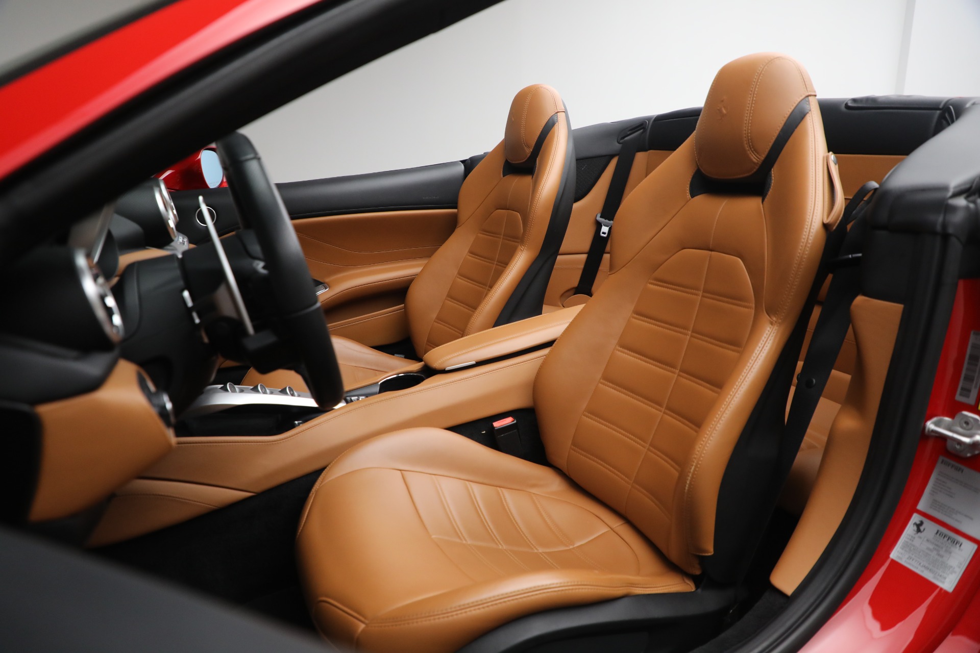 Used-2017-Ferrari-California-T