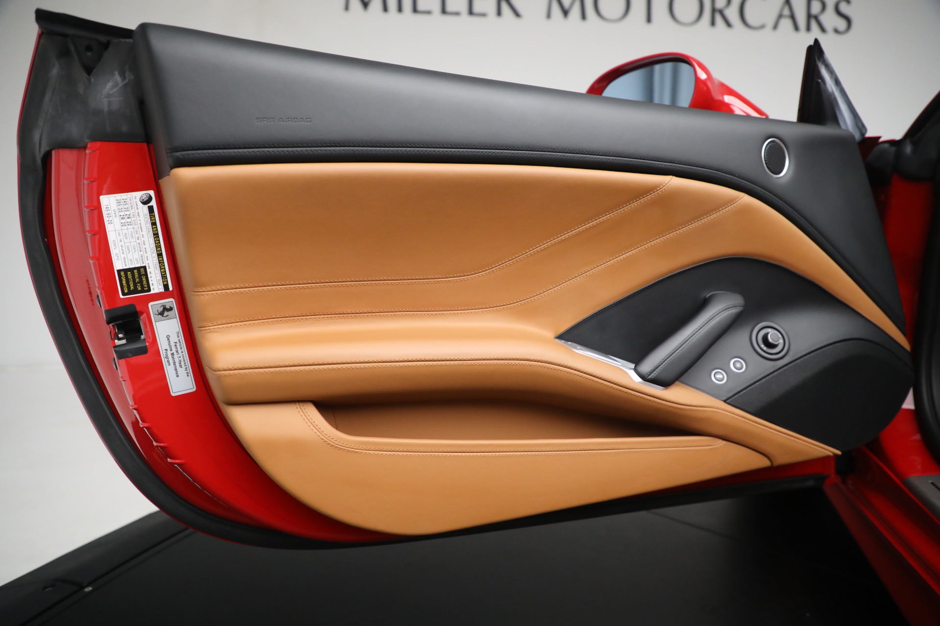 Used-2017-Ferrari-California-T