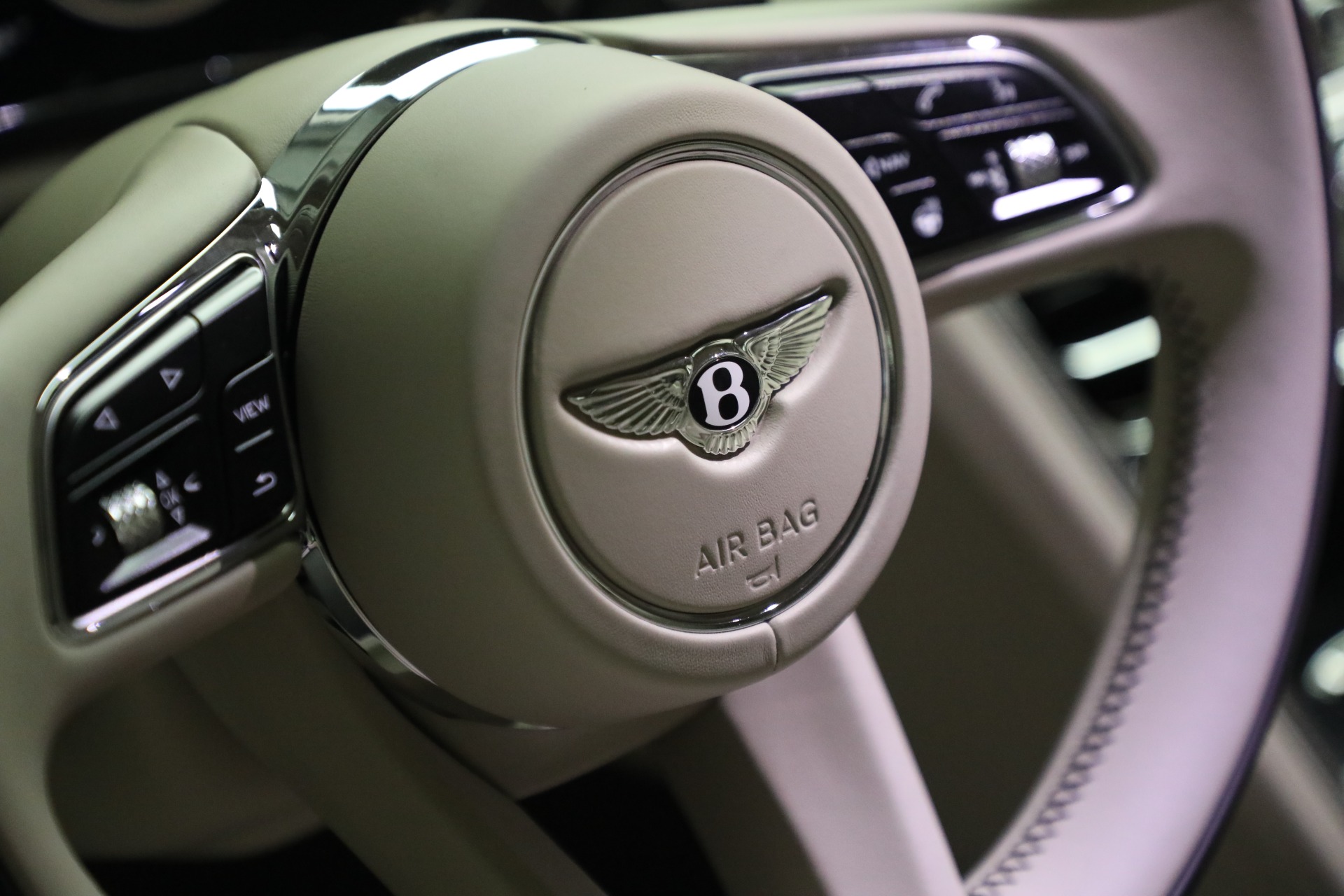 New-2024-Bentley-Flying-Spur-Edition-8