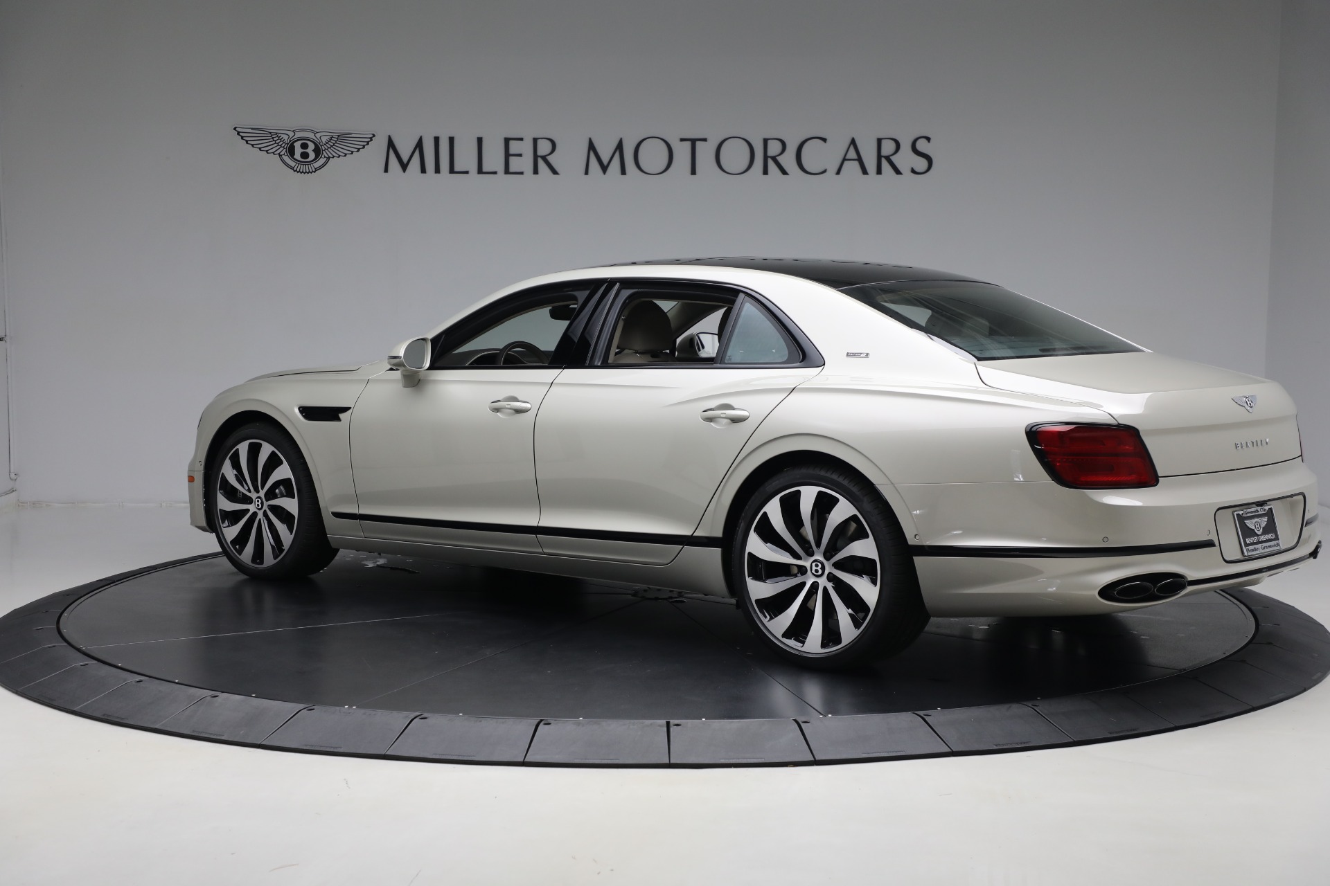 New-2024-Bentley-Flying-Spur-Edition-8
