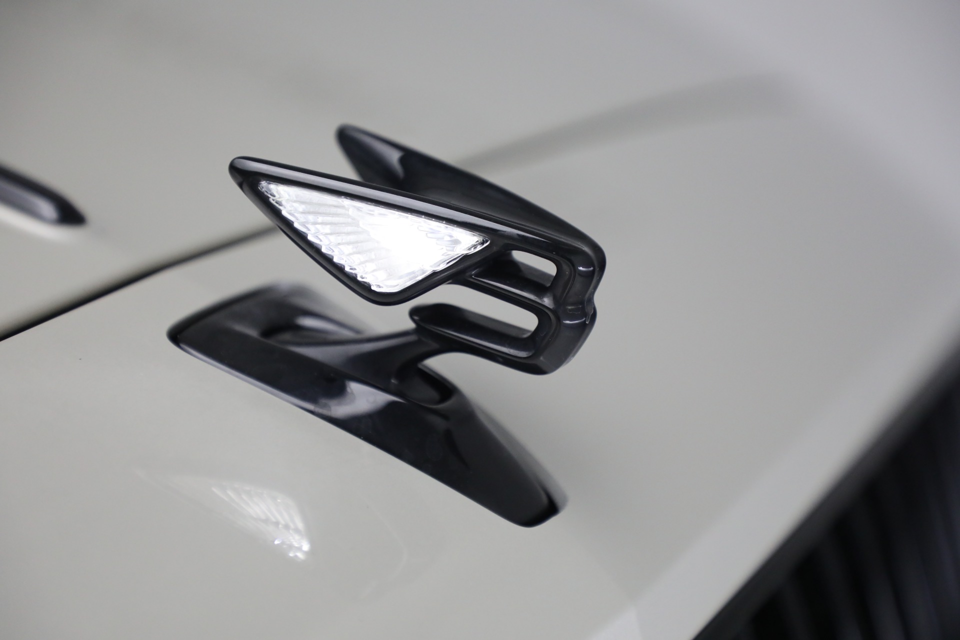 New-2024-Bentley-Flying-Spur-Edition-8