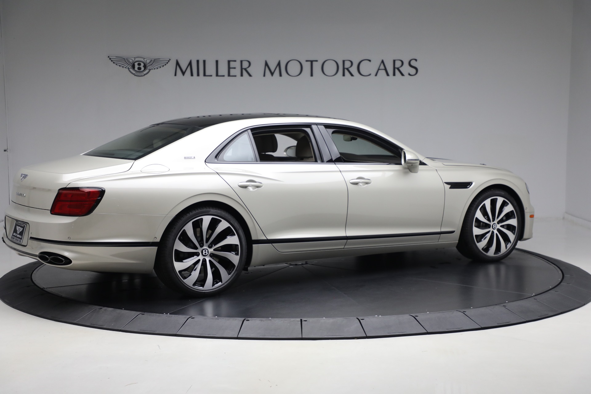 New-2024-Bentley-Flying-Spur-Edition-8