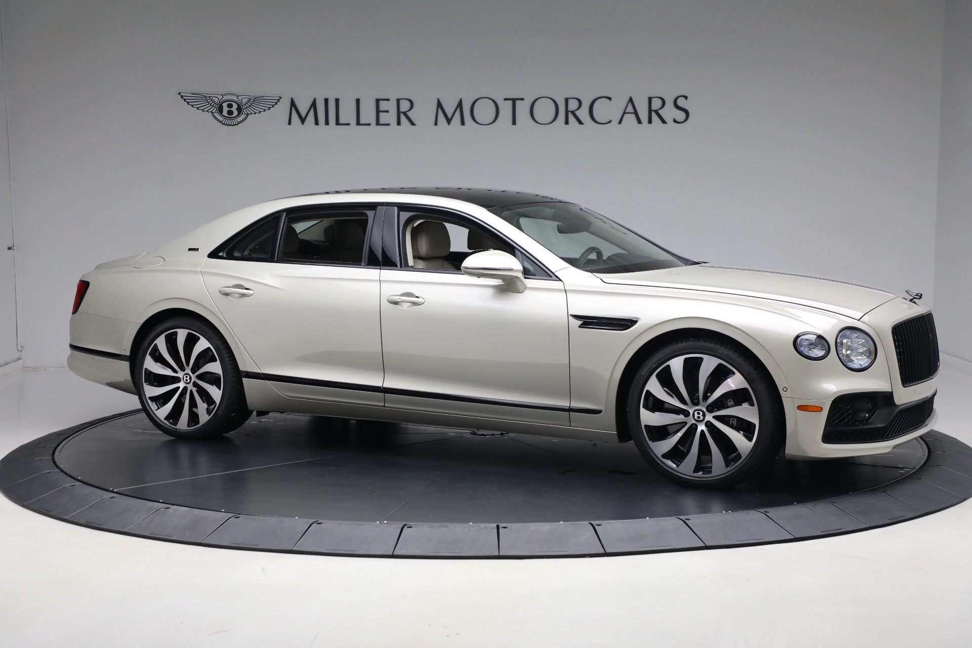 New-2024-Bentley-Flying-Spur-Edition-8