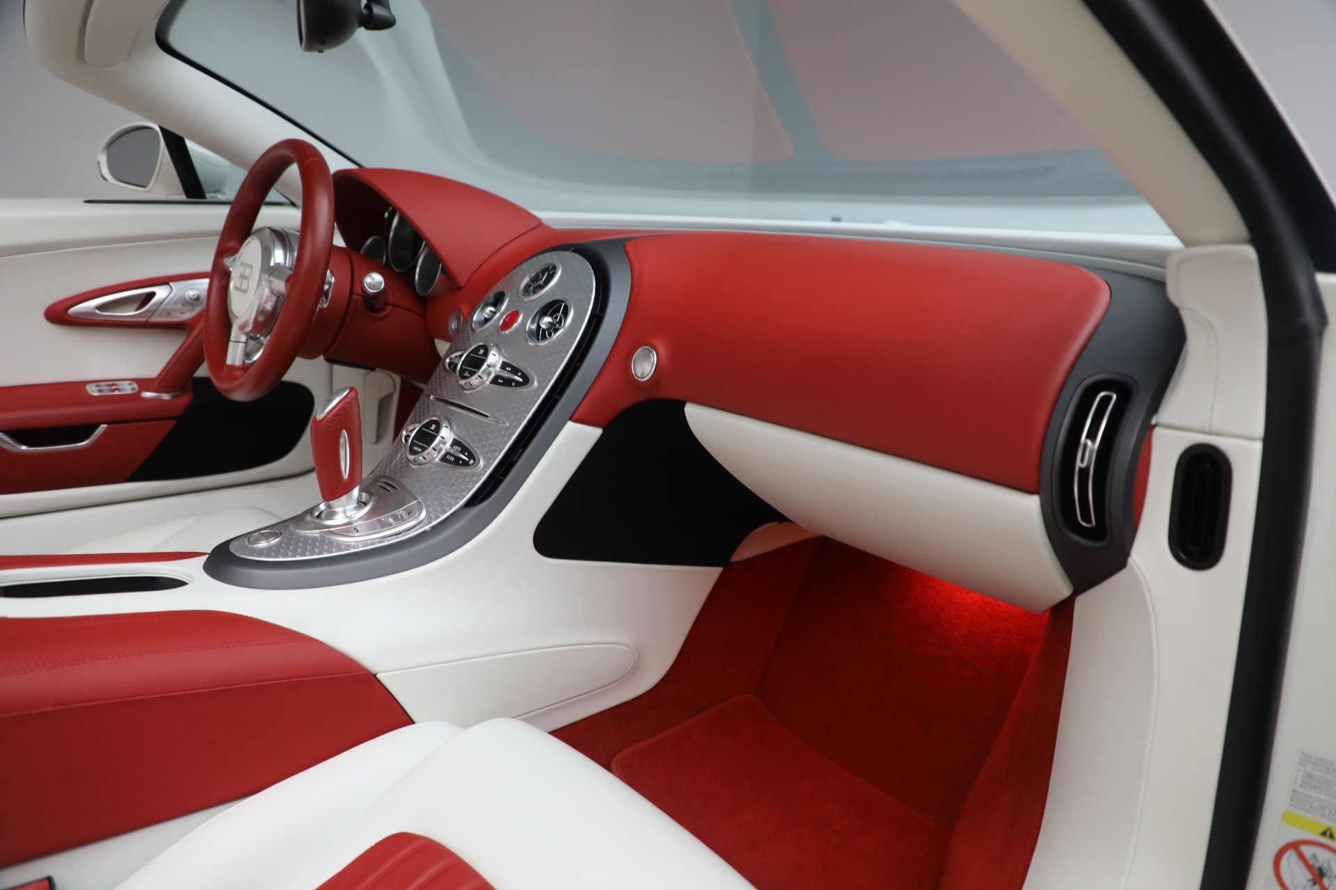 Used-2010-Bugatti-Veyron-164-Grand-Sport