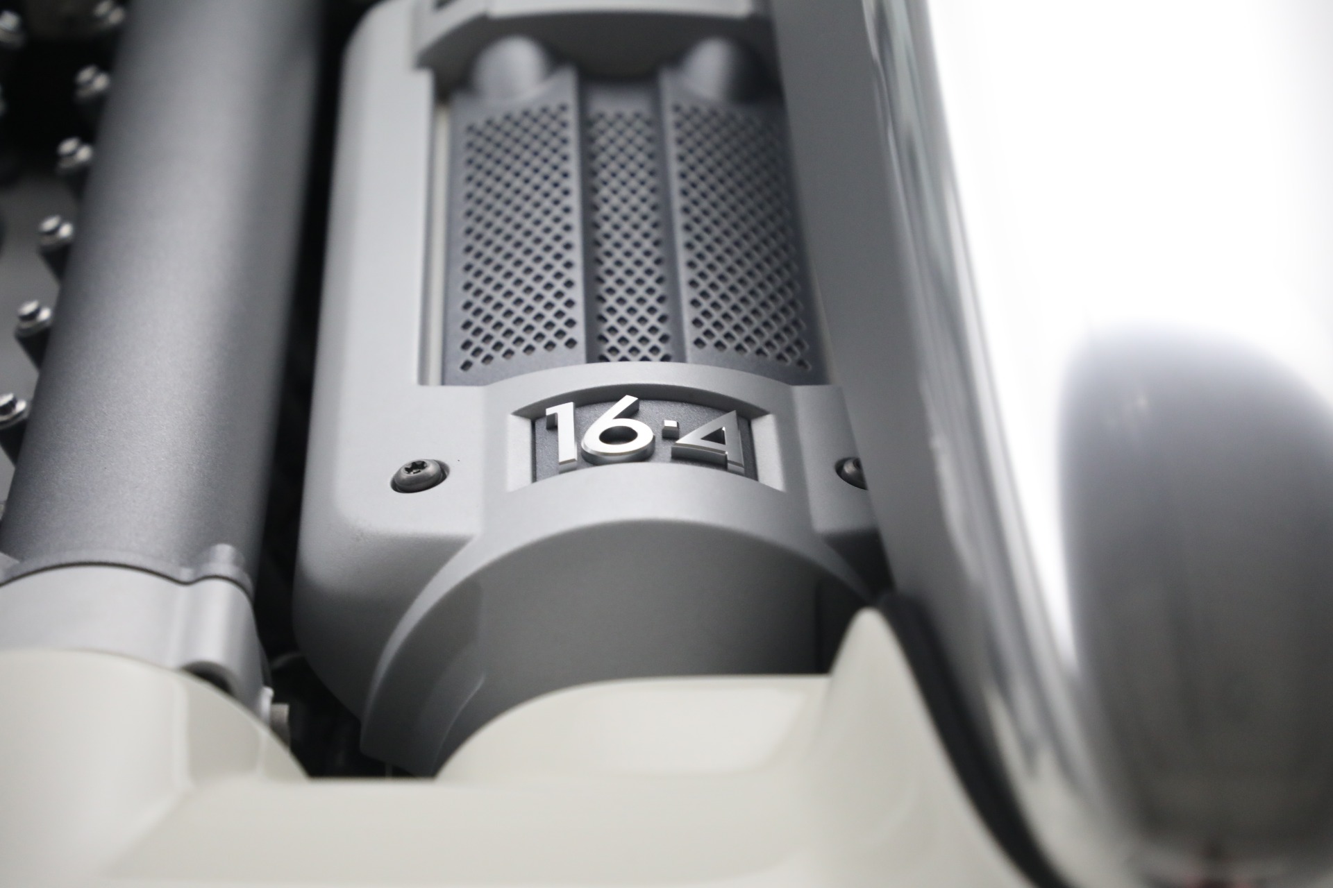 Used-2010-Bugatti-Veyron-164-Grand-Sport