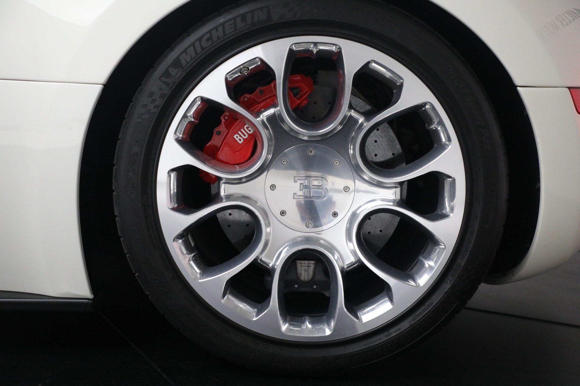 Used-2010-Bugatti-Veyron-164-Grand-Sport