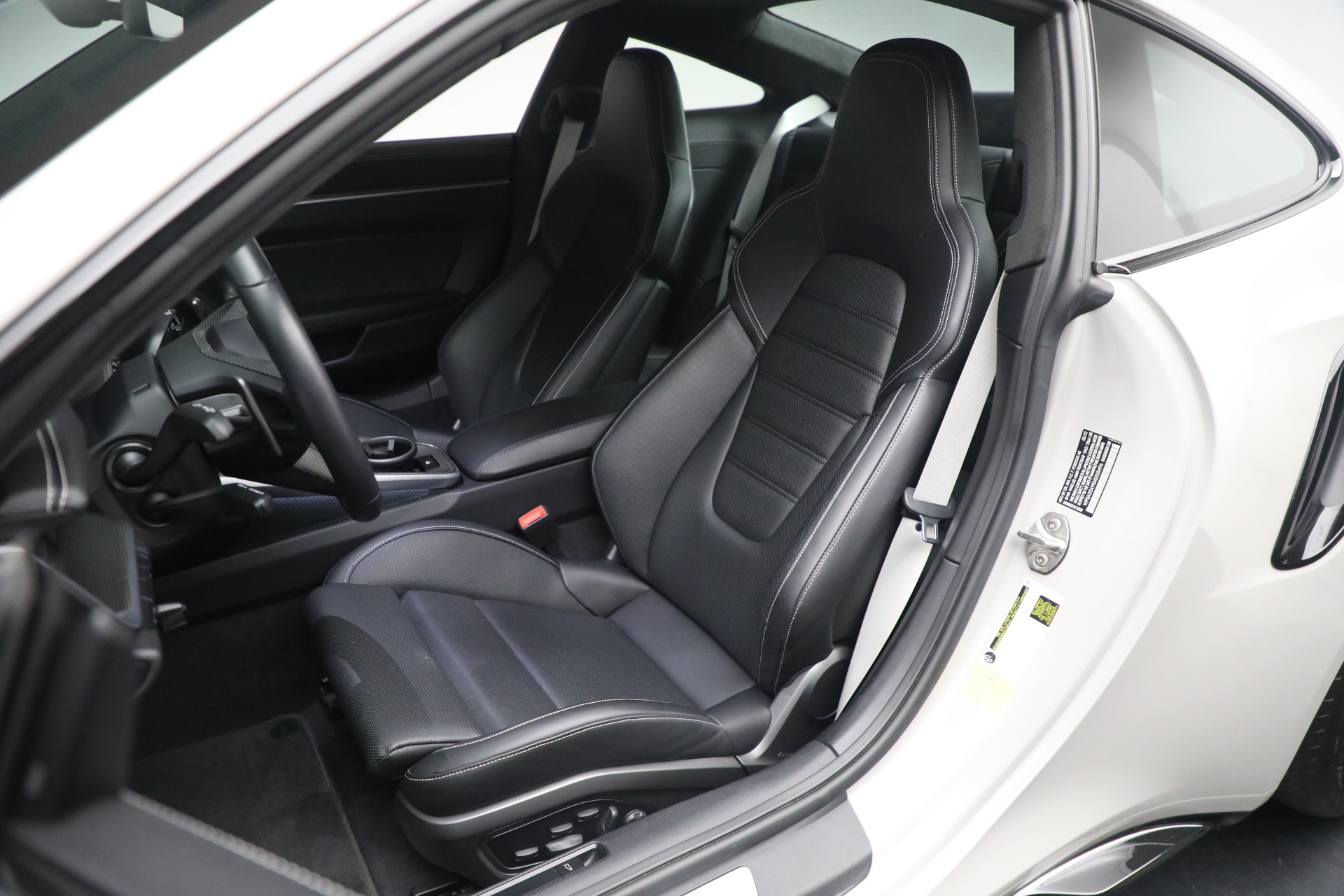 Used-2022-Porsche-911-Turbo-S