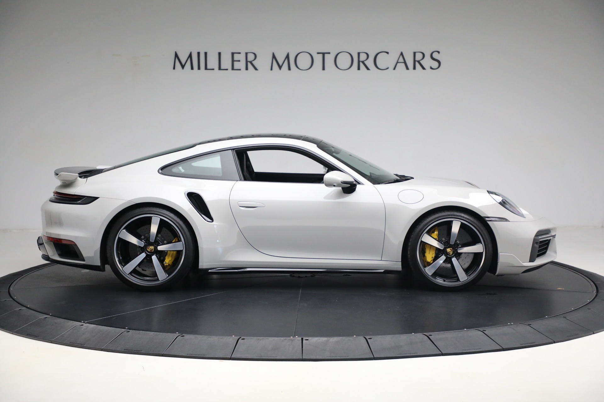 Used-2022-Porsche-911-Turbo-S