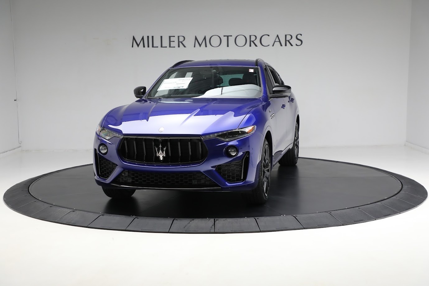 New-2024-Maserati-Levante-Modena-Ultima