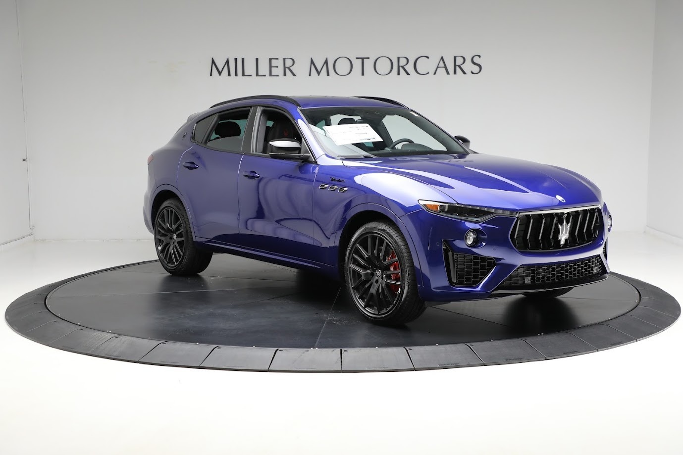 New-2024-Maserati-Levante-Modena-Ultima
