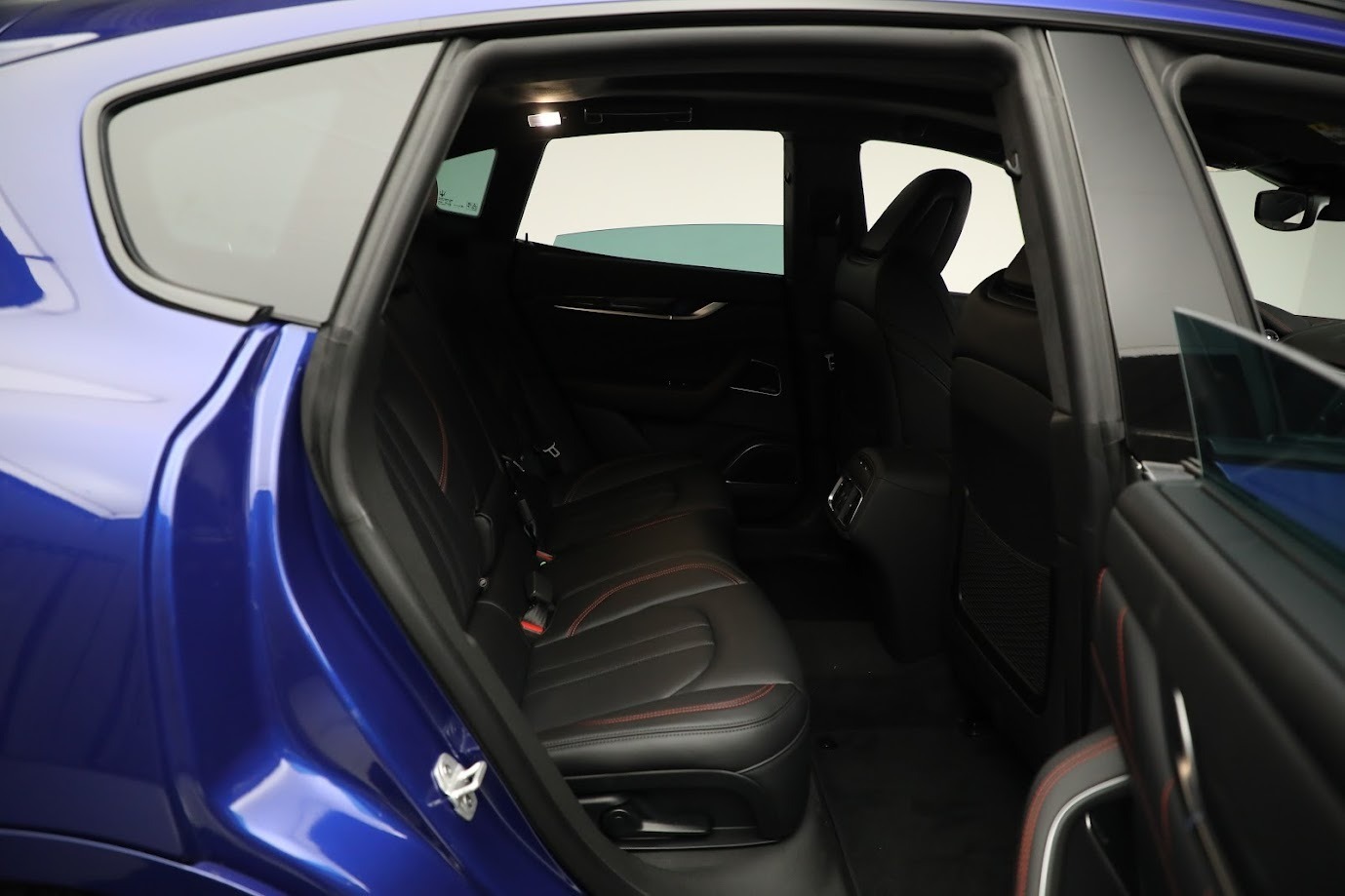 New-2024-Maserati-Levante-Modena-Ultima