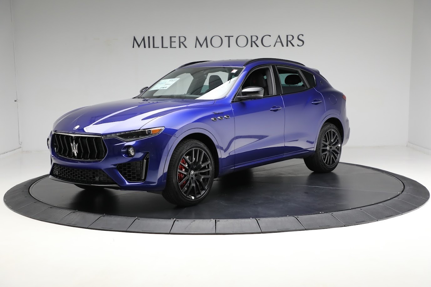 New-2024-Maserati-Levante-Modena-Ultima