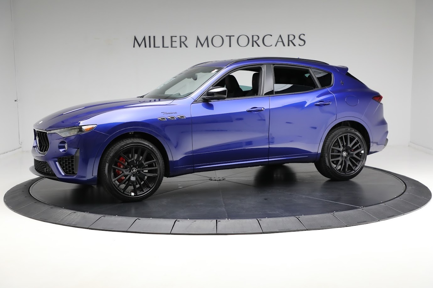 New-2024-Maserati-Levante-Modena-Ultima