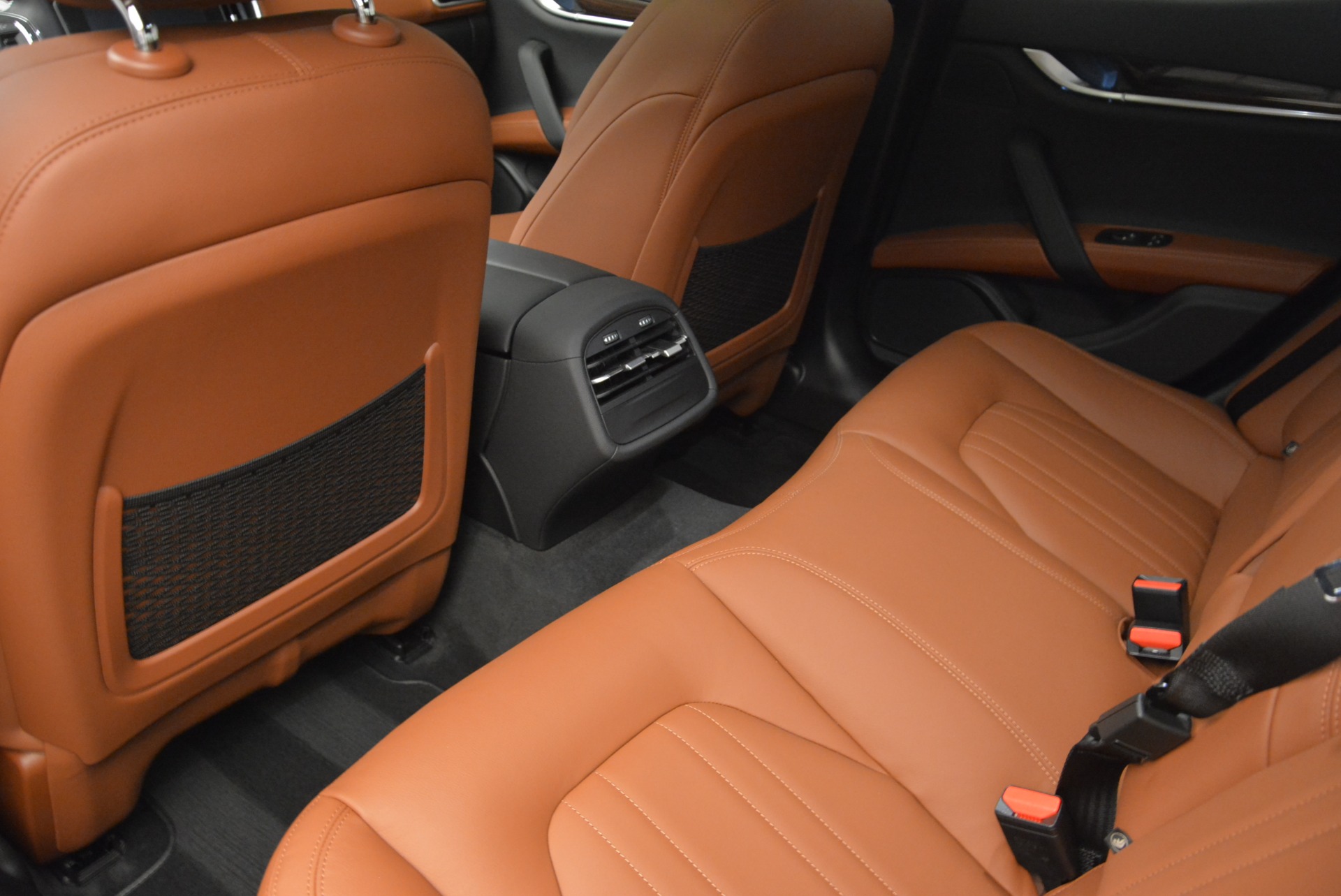 New-2017-Maserati-Ghibli-S-Q4