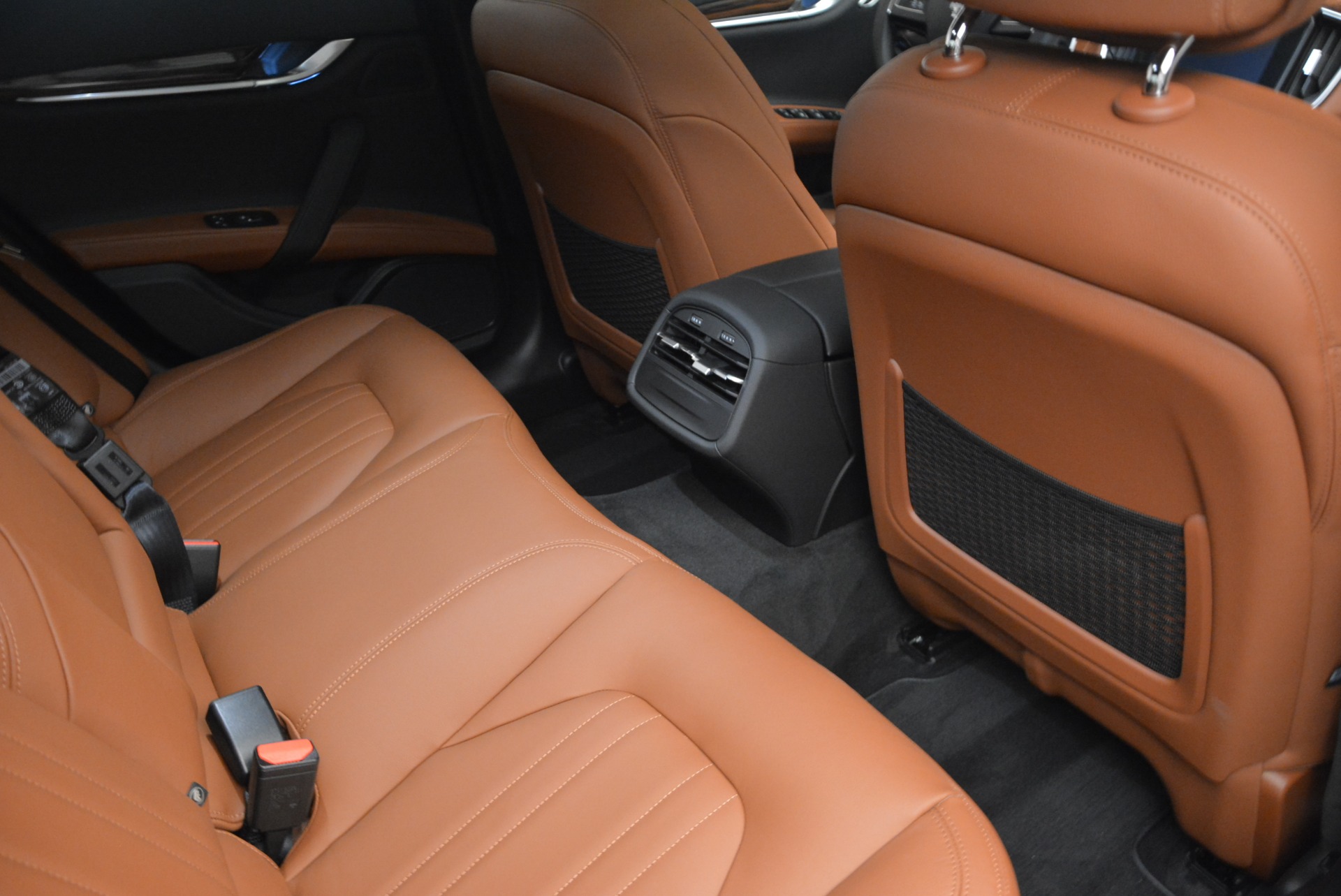 New-2017-Maserati-Ghibli-S-Q4