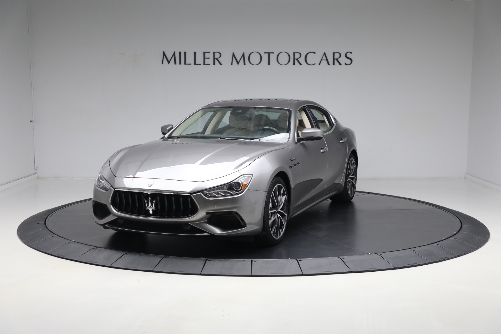 Used-2022-Maserati-Ghibli-Modena-Q4
