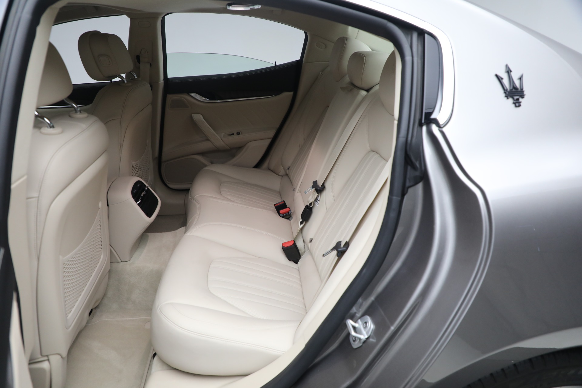 Used-2022-Maserati-Ghibli-Modena-Q4