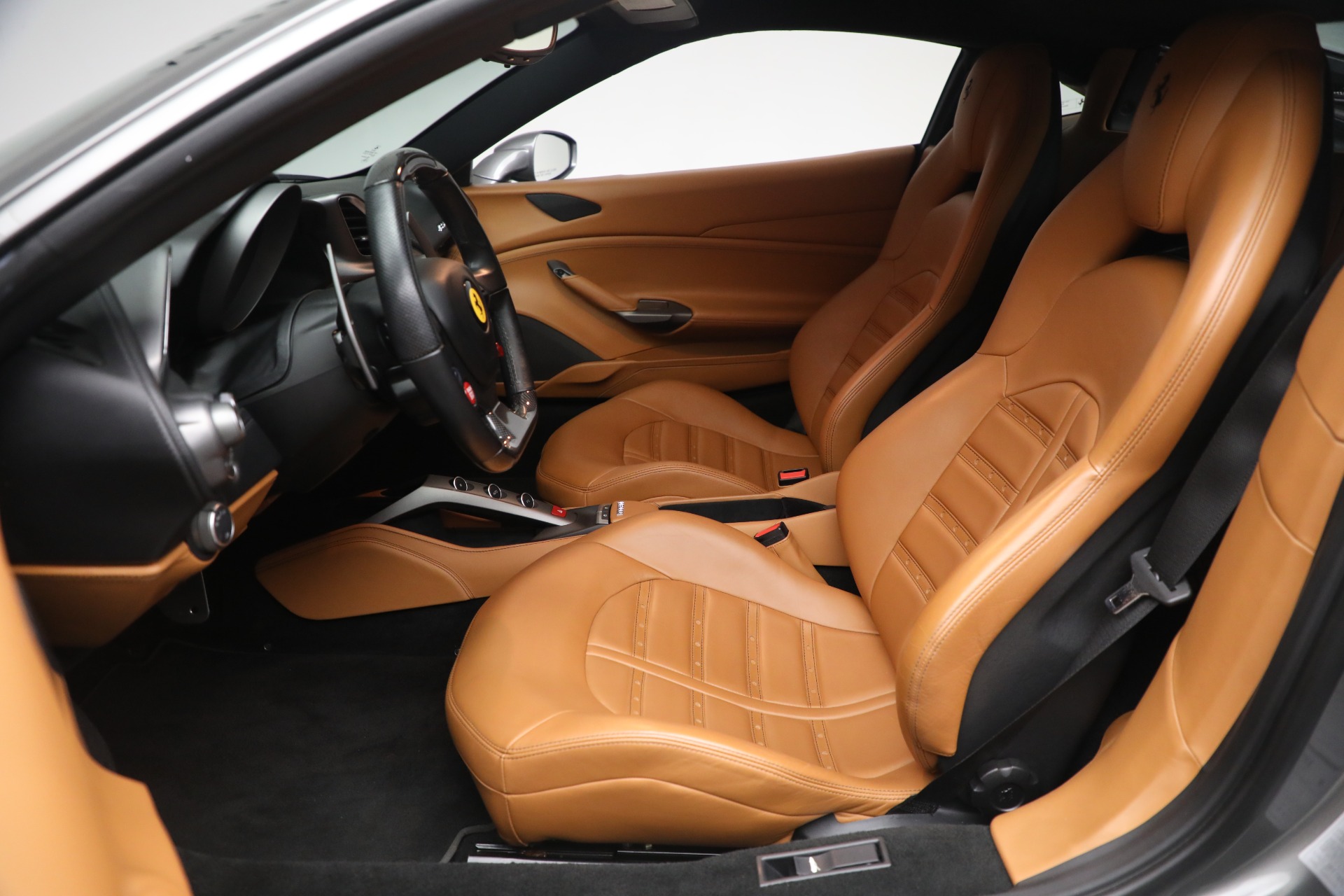 Used-2016-Ferrari-488-GTB