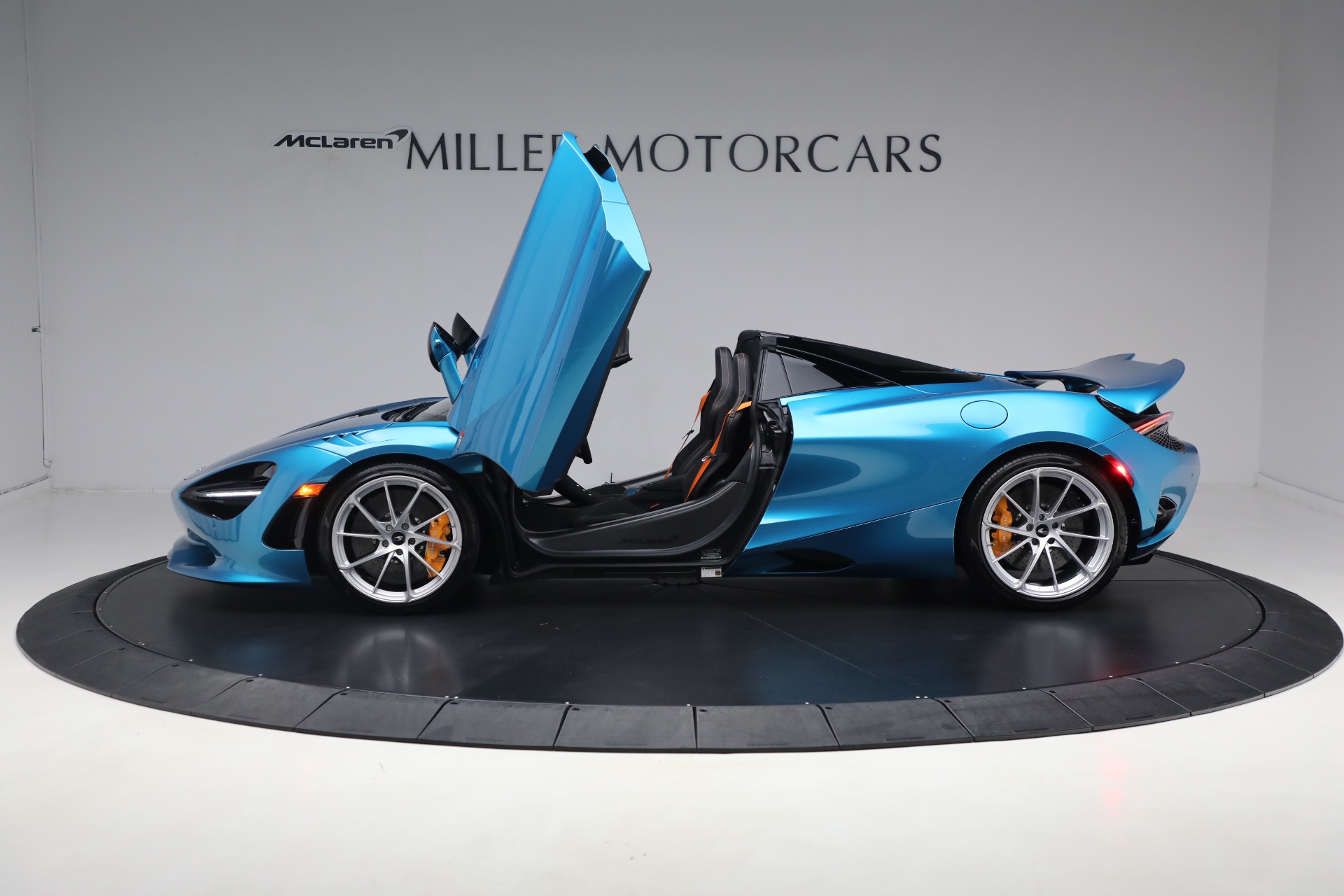 New-2024-McLaren-750S-Spider