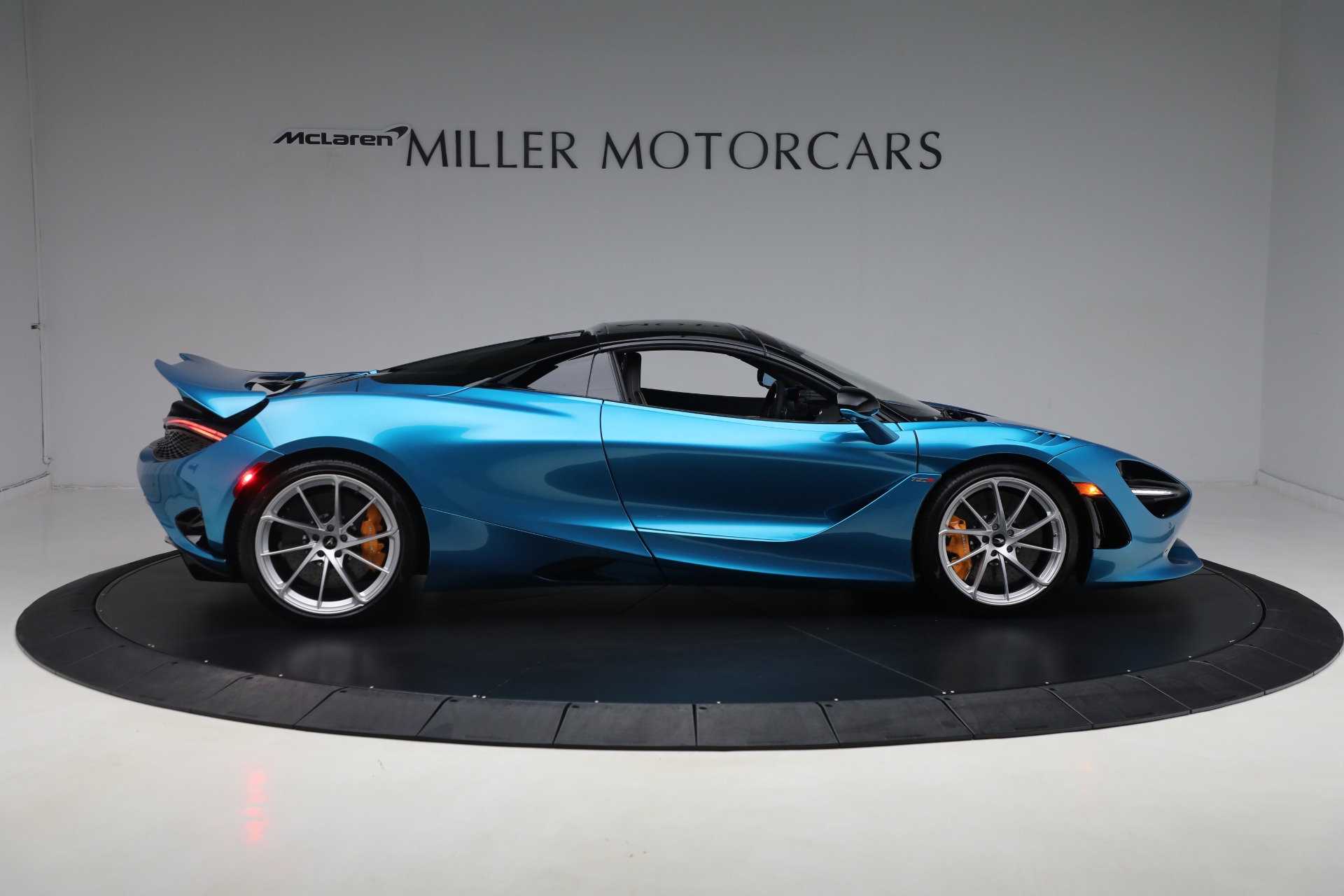 New-2024-McLaren-750S-Spider